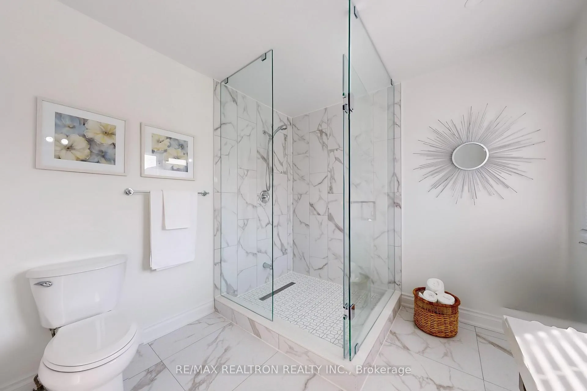 Photo 22 of 21 Angelico Avenue, Vaughan, Vellore Village — HOMEH