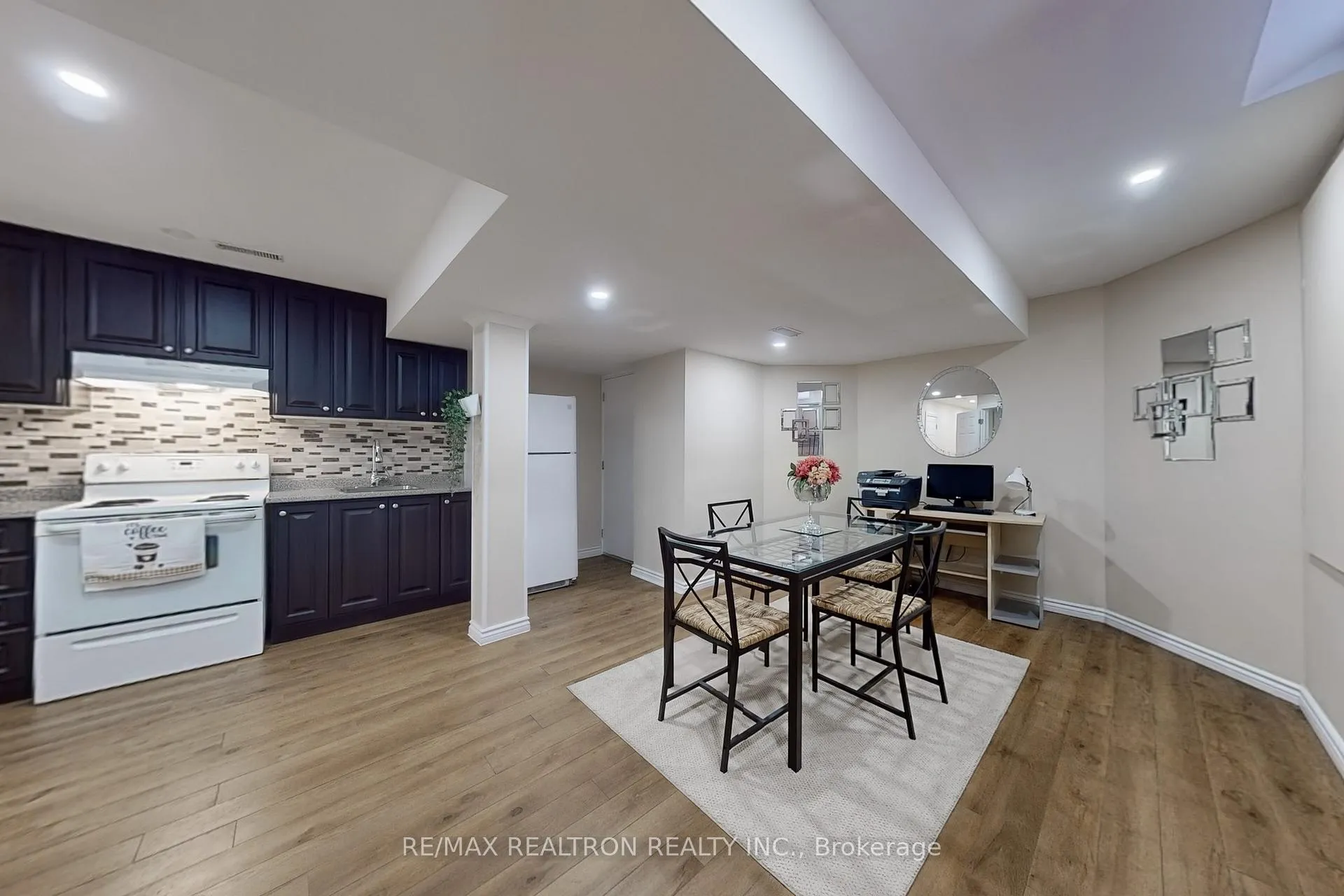 Photo 32 of 21 Angelico Avenue, Vaughan, Vellore Village — HOMEH