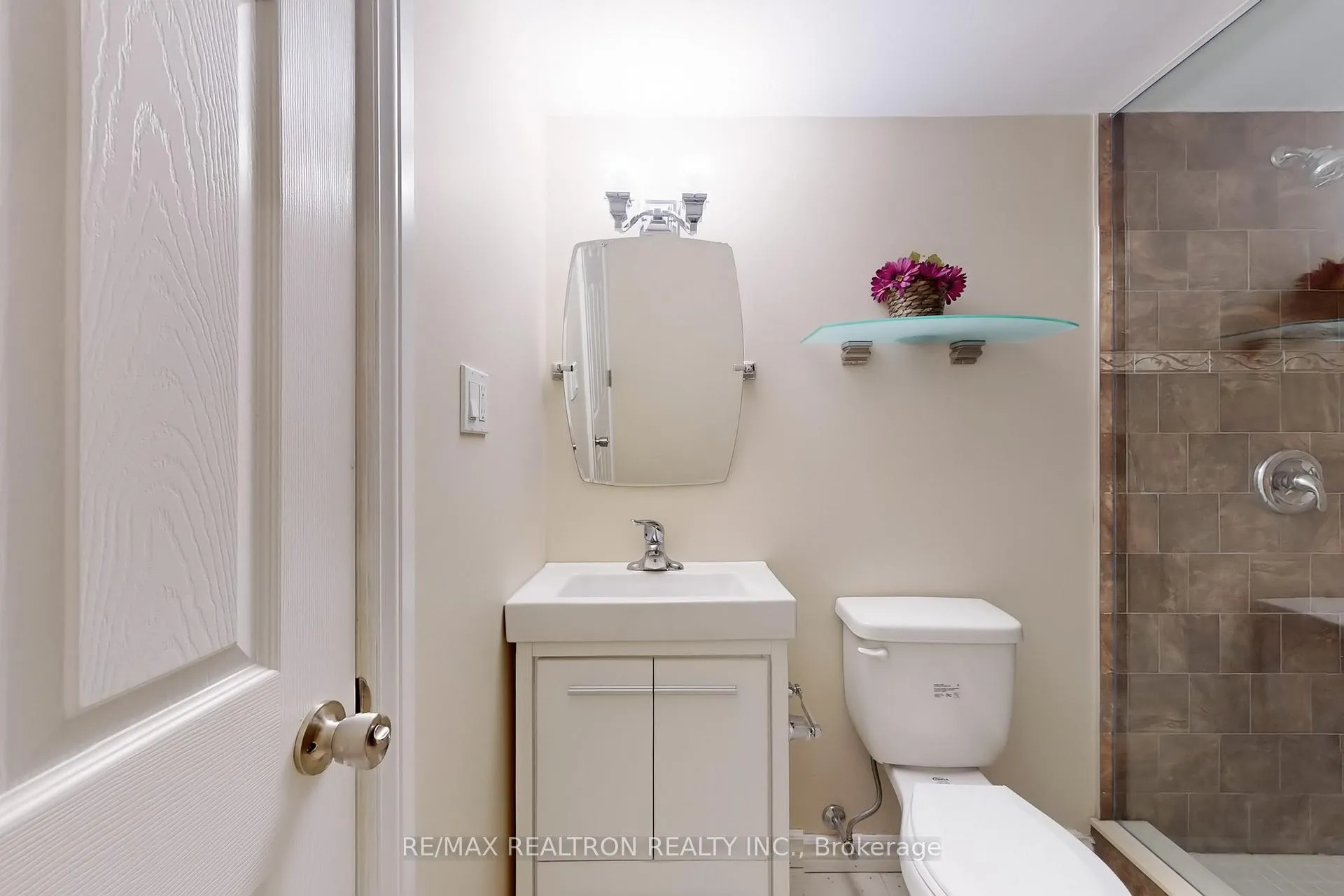 Photo 36 of 21 Angelico Avenue, Vaughan, Vellore Village — HOMEH