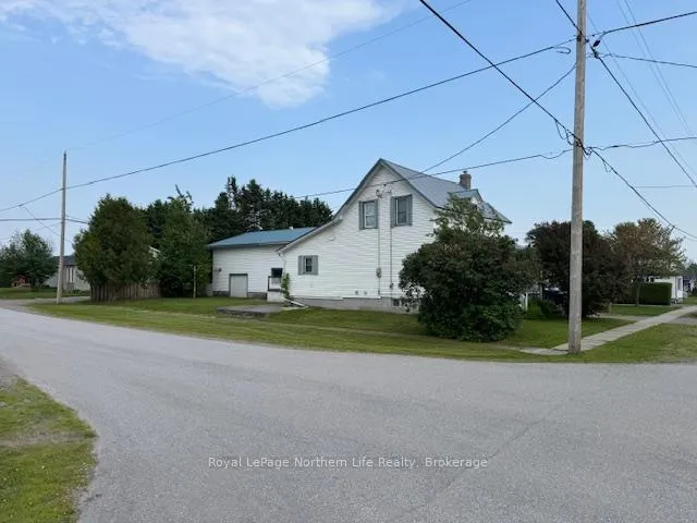 Photo 4 of 16 Dubeau Street, West Nipissing, Verner — HOMEH