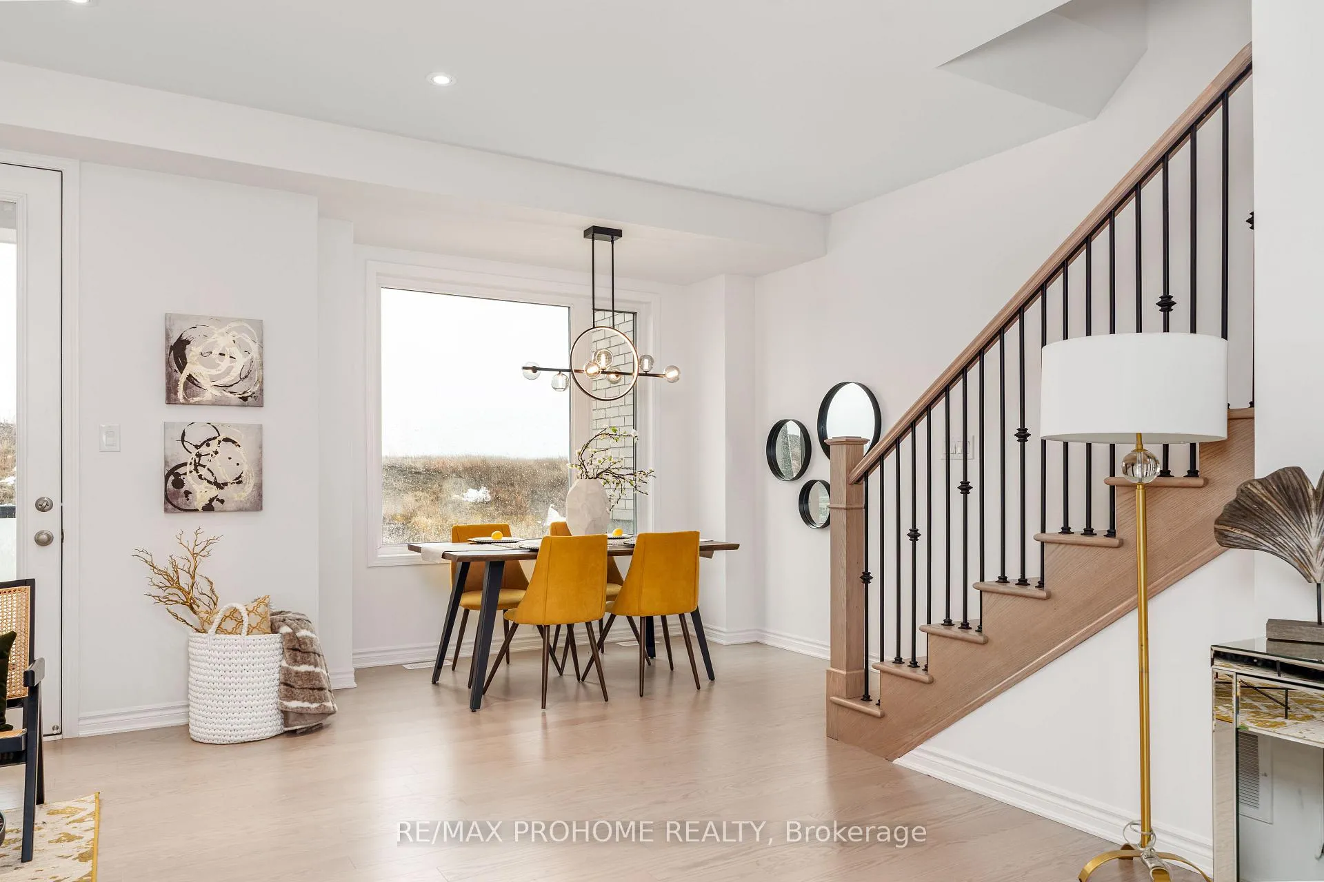 Photo 15 of 36 Azure Drive, Markham, Victoria Square — HOMEH