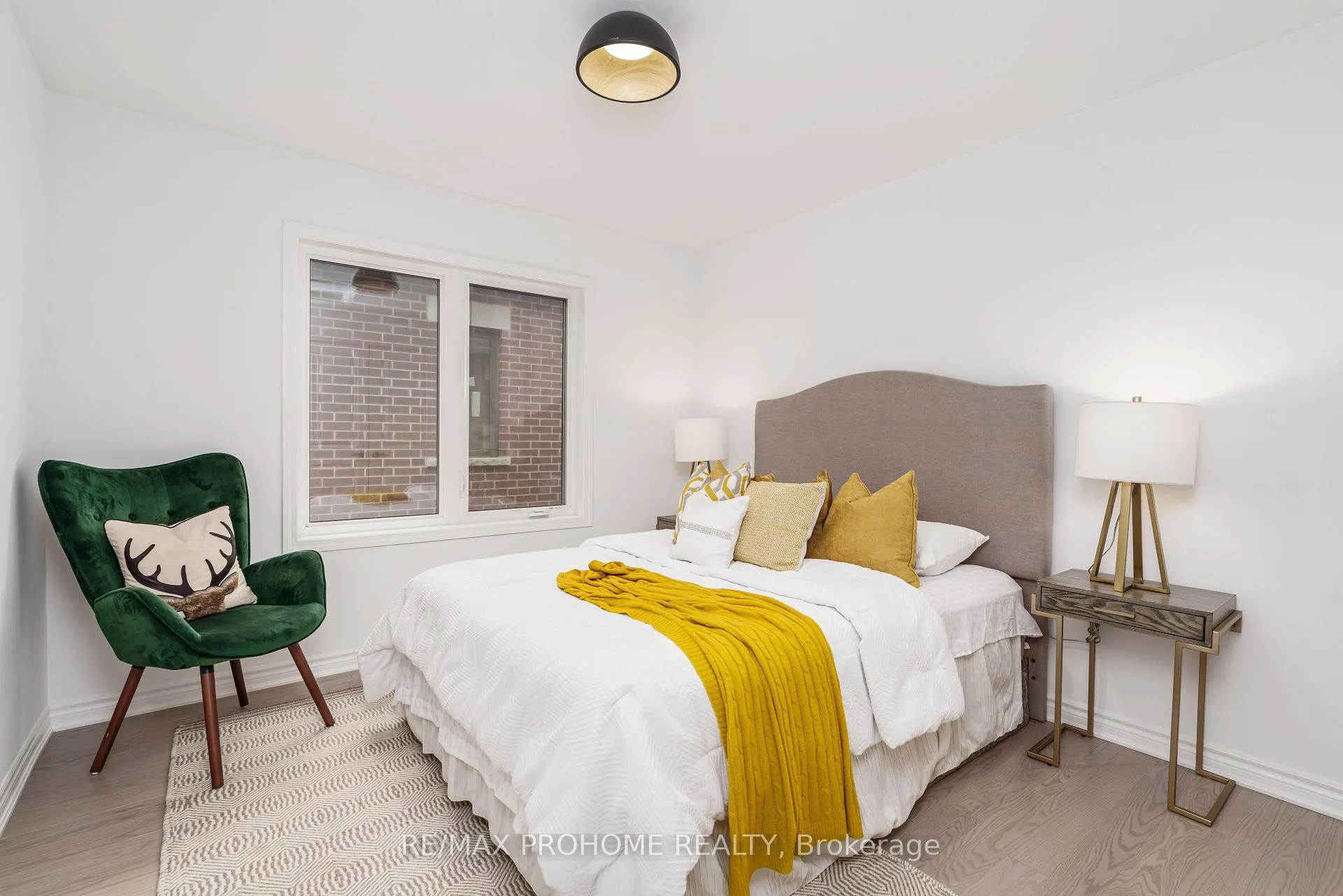 Photo 19 of 36 Azure Drive, Markham, Victoria Square — HOMEH