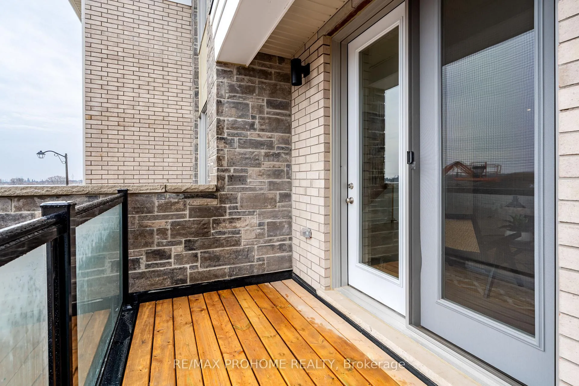 Photo 27 of 36 Azure Drive, Markham, Victoria Square — HOMEH