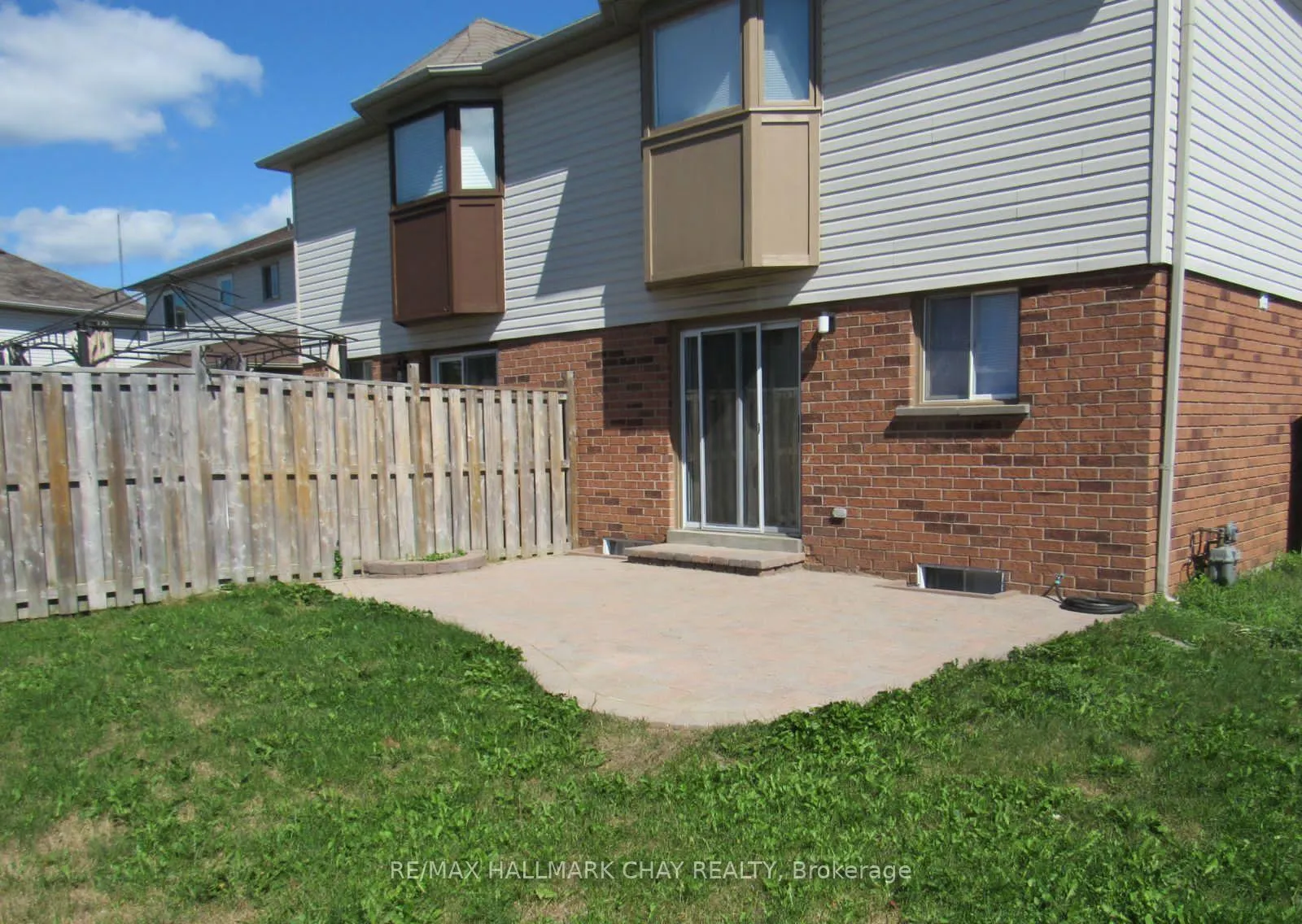 Photo 3 of 145 Leslie Avenue, Barrie, Holly — HOMEH
