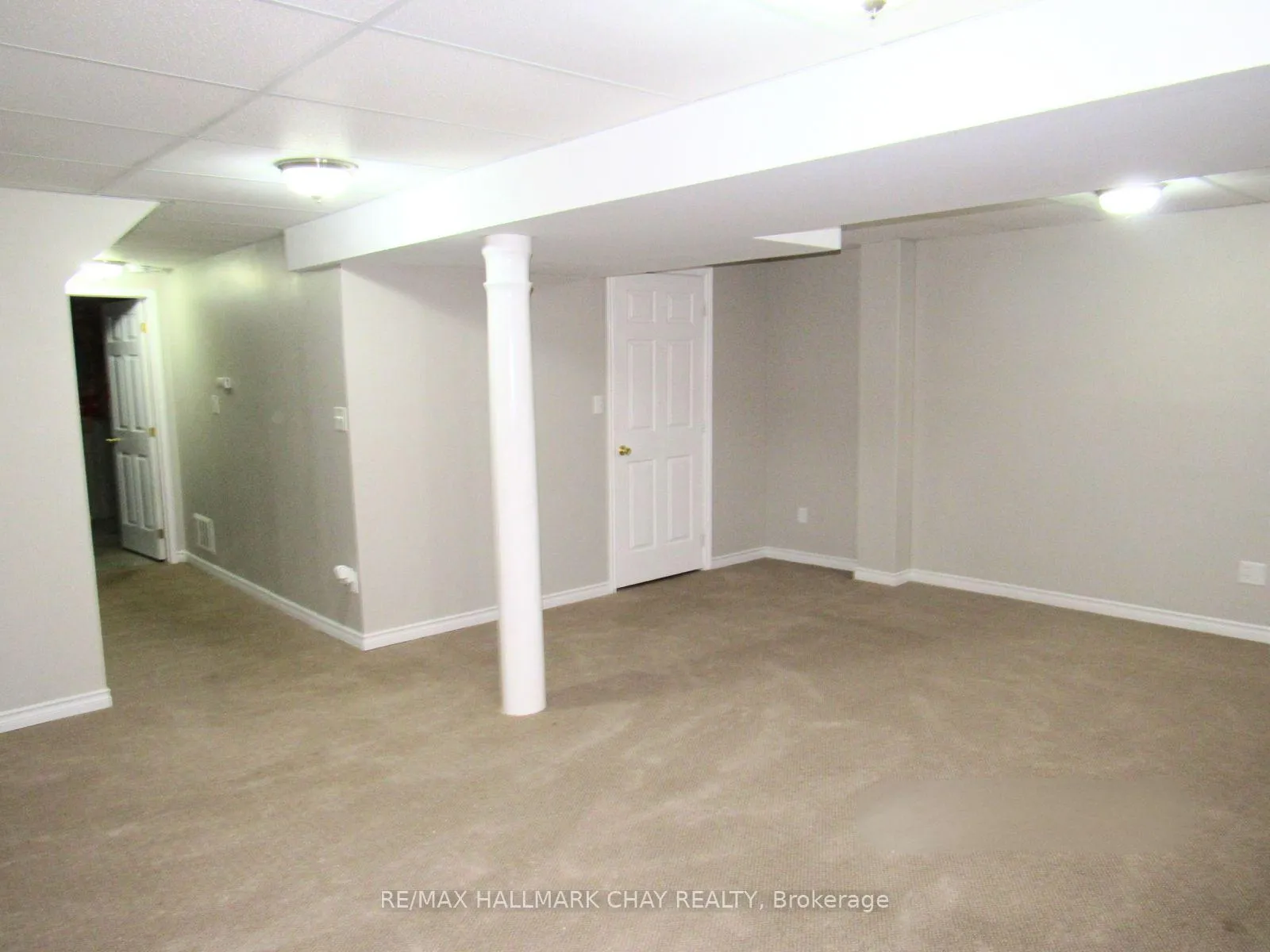 Photo 11 of 145 Leslie Avenue, Barrie, Holly — HOMEH