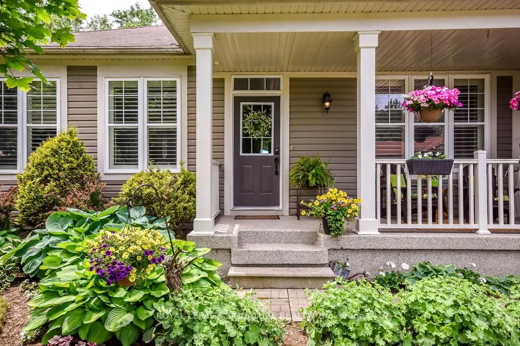 Photo 3 of 7 Windsong Crescent, Bracebridge, Macaulay — HOMEH