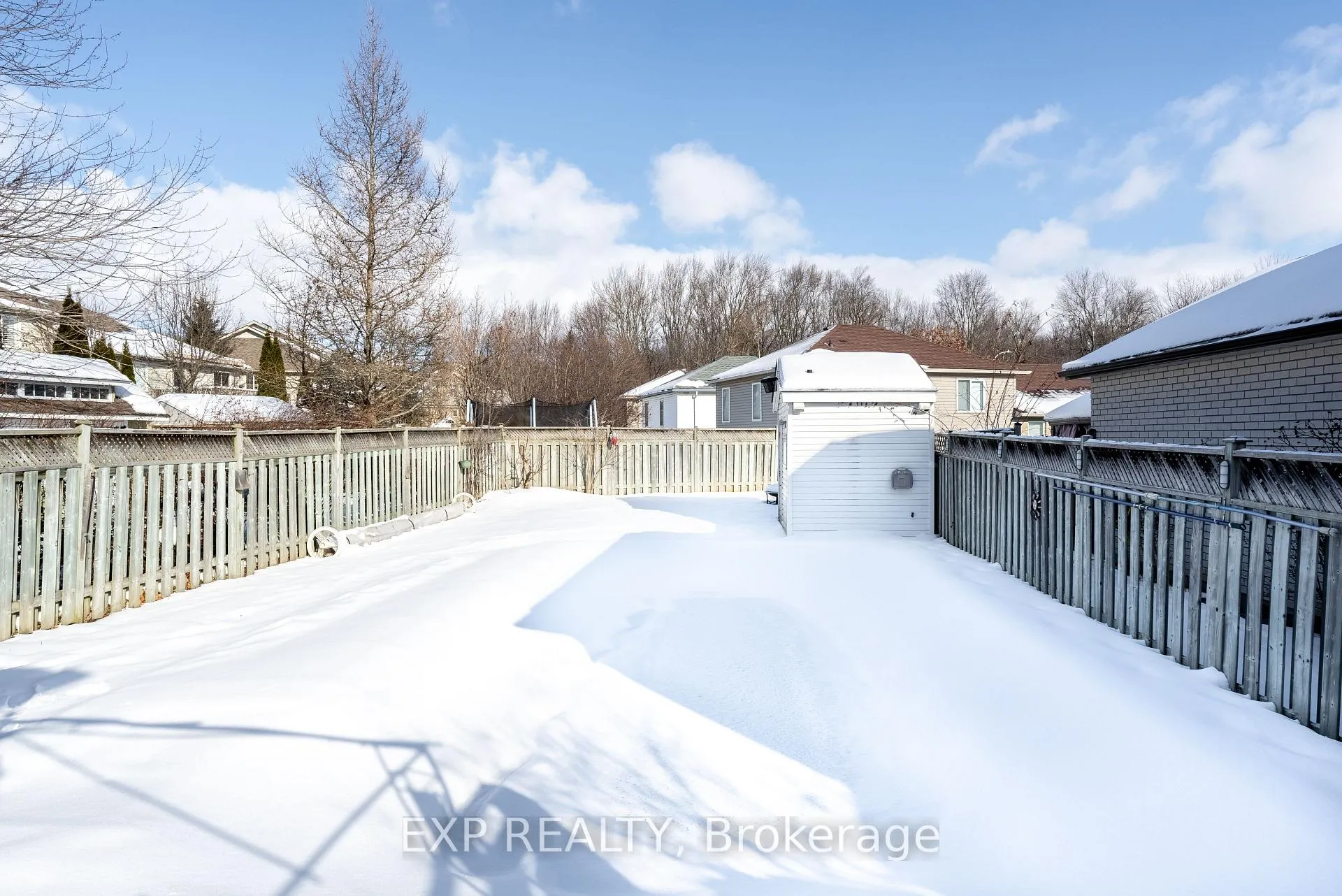 Photo 37 of 26 Gregg Court, Kitchener — HOMEH