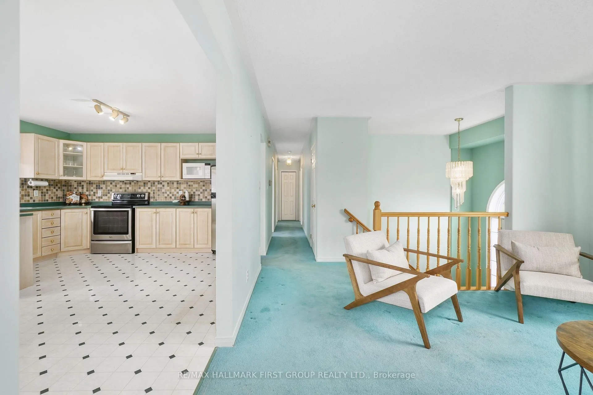 Photo 14 of 25 Price Street E, Brighton — HOMEH