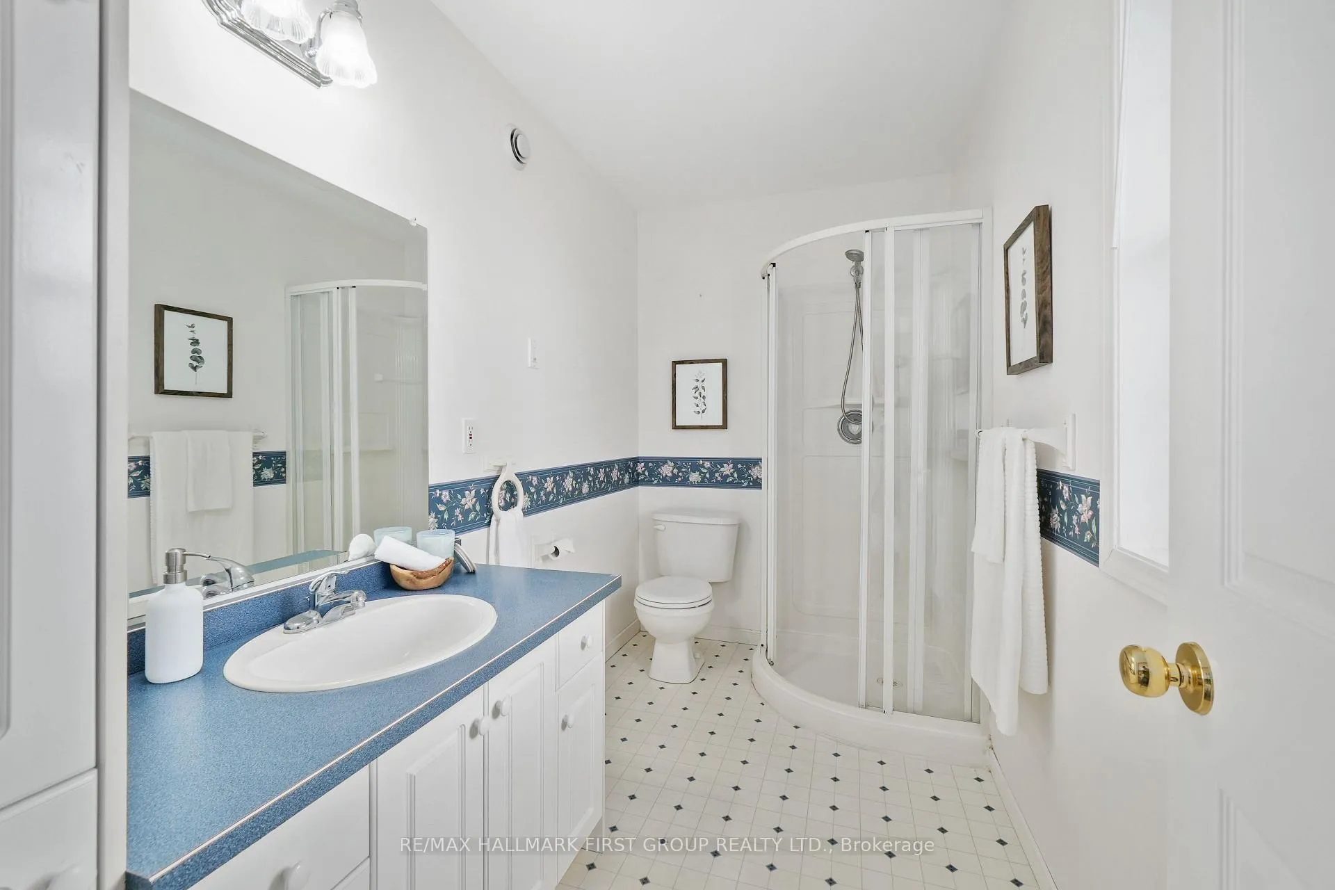 Photo 18 of 25 Price Street E, Brighton — HOMEH