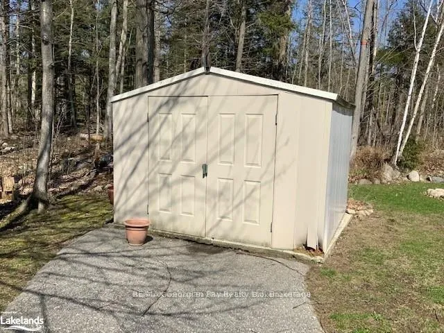 Photo 33 of 139 Trout Lane, Tiny, Rural Tiny — HOMEH