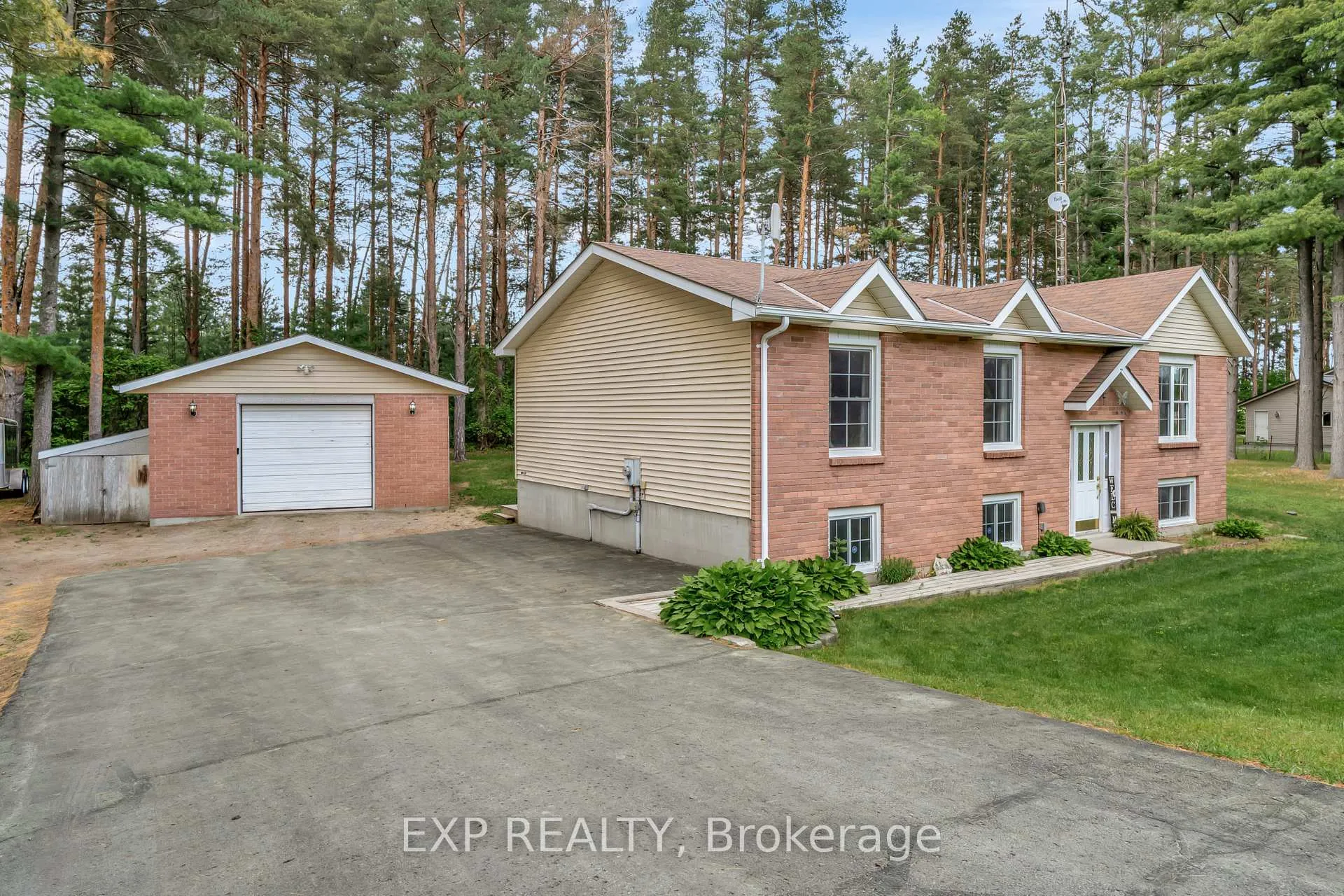 Photo 2 of 1112 County Road 5, Quinte West, Murray Ward — HOMEH