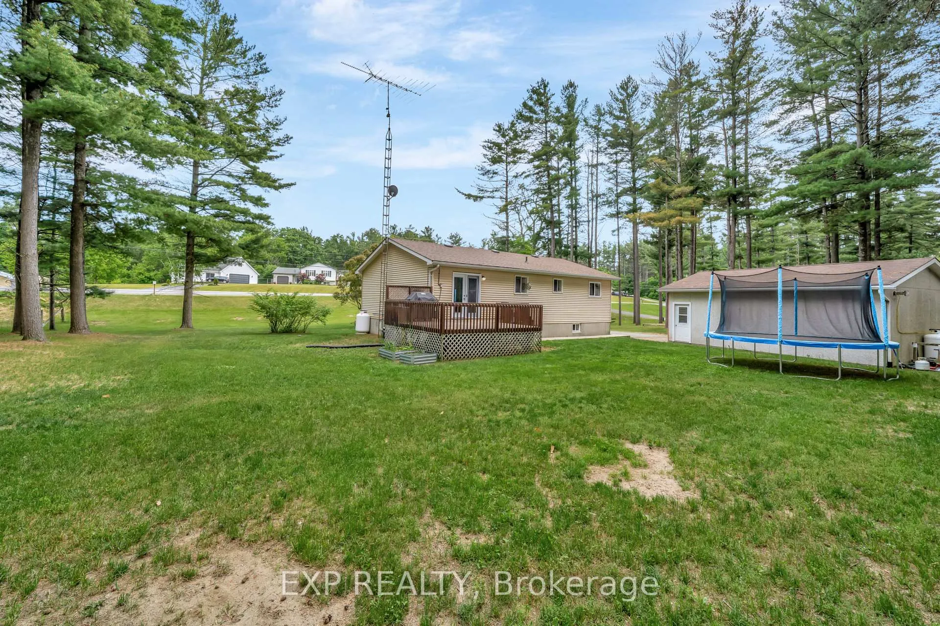 Photo 5 of 1112 County Road 5, Quinte West, Murray Ward — HOMEH