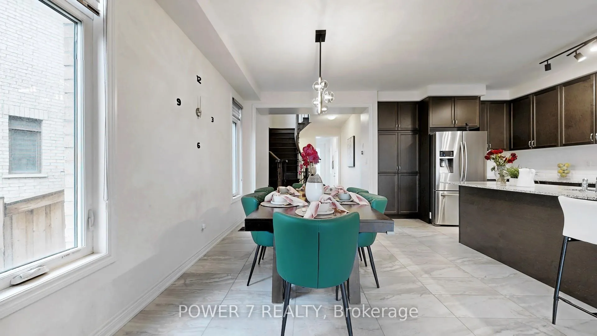 Photo 8 of 381 Chouinard Way, Aurora, Rural Aurora — HOMEH