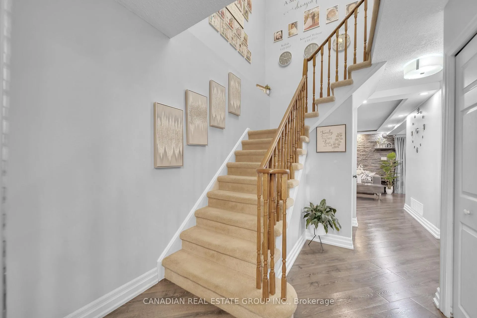 Photo 11 of 1242 Delmark Court E, Oshawa, Donevan — HOMEH