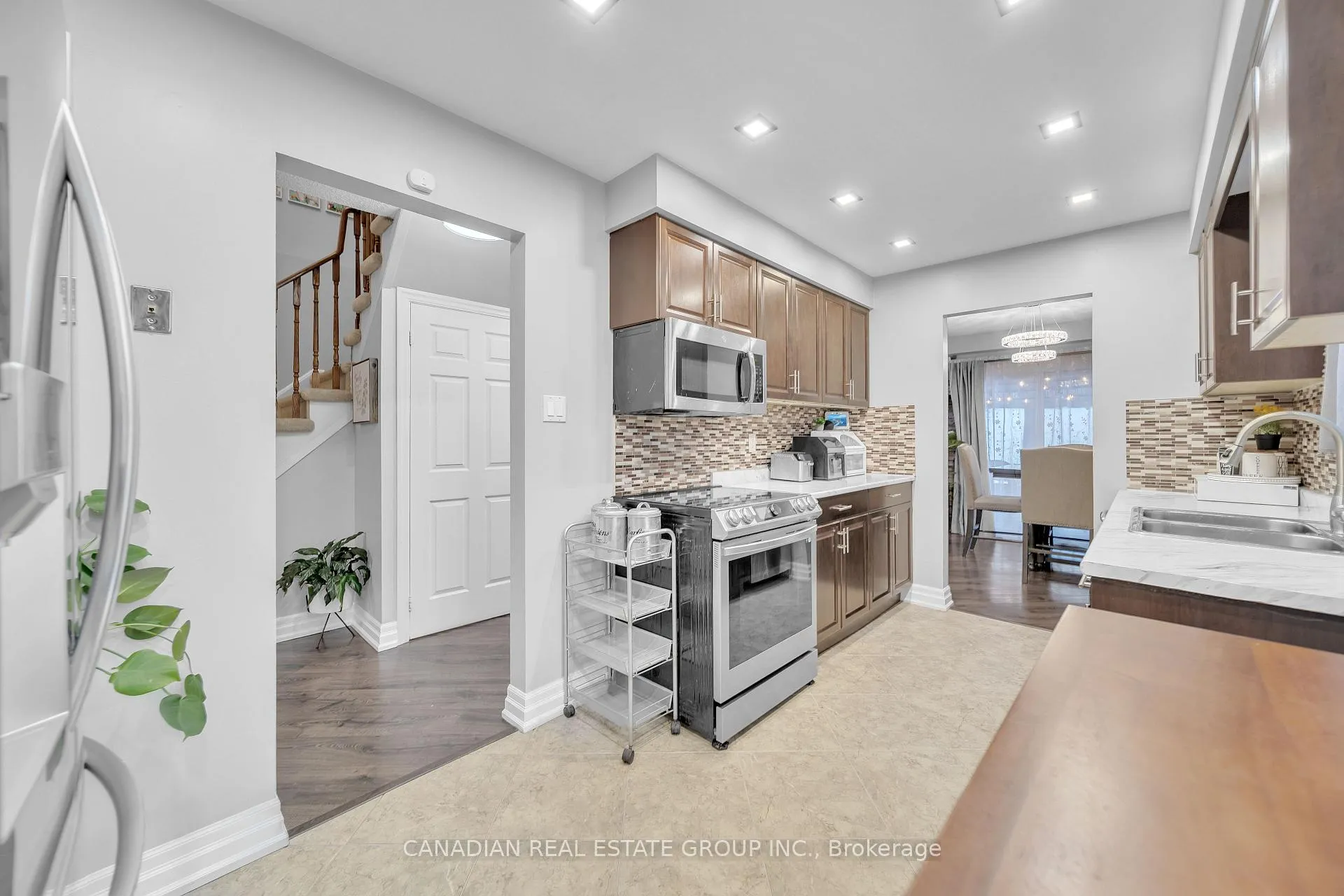 Photo 21 of 1242 Delmark Court E, Oshawa, Donevan — HOMEH