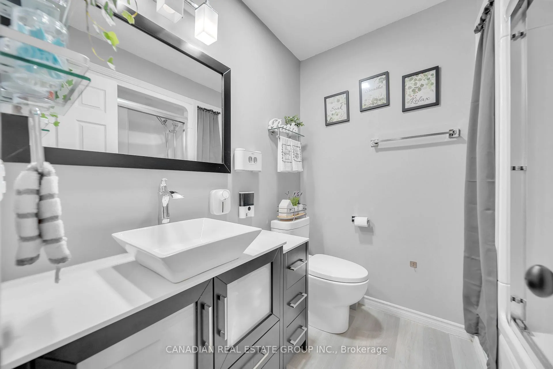 Photo 31 of 1242 Delmark Court E, Oshawa, Donevan — HOMEH
