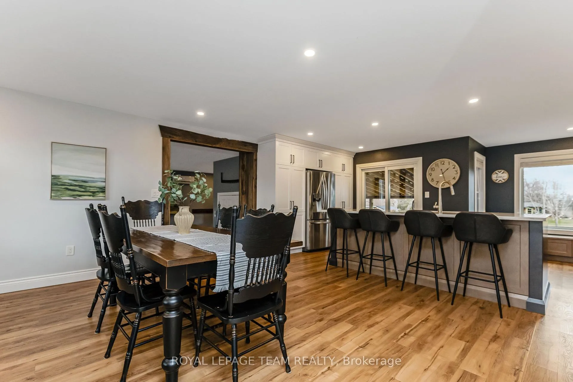 Photo 8 of 419 Lake Avenue E, Beckwith, Beckwith Twp — HOMEH