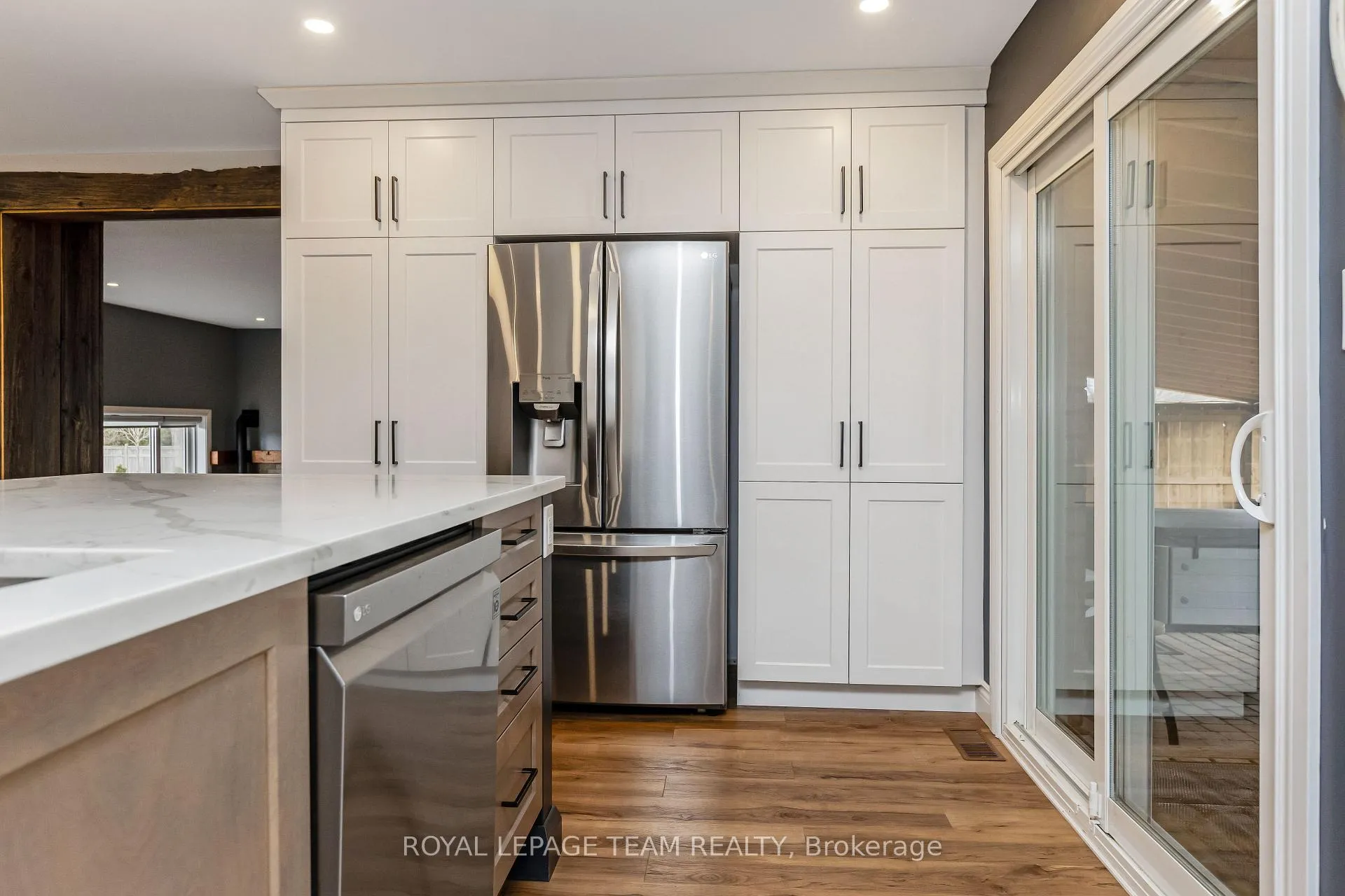 Photo 15 of 419 Lake Avenue E, Beckwith, Beckwith Twp — HOMEH