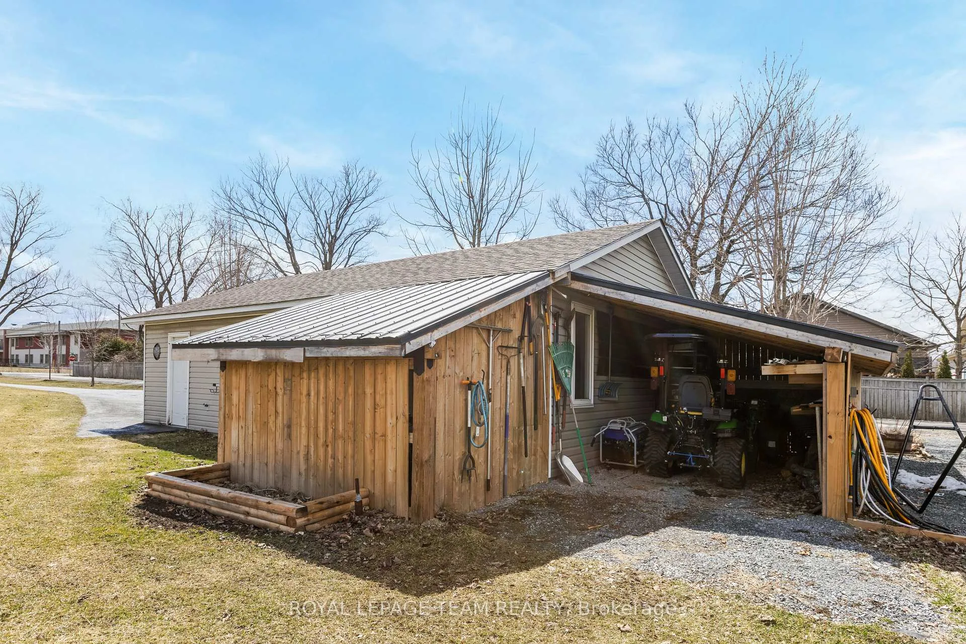 Photo 45 of 419 Lake Avenue E, Beckwith, Beckwith Twp — HOMEH