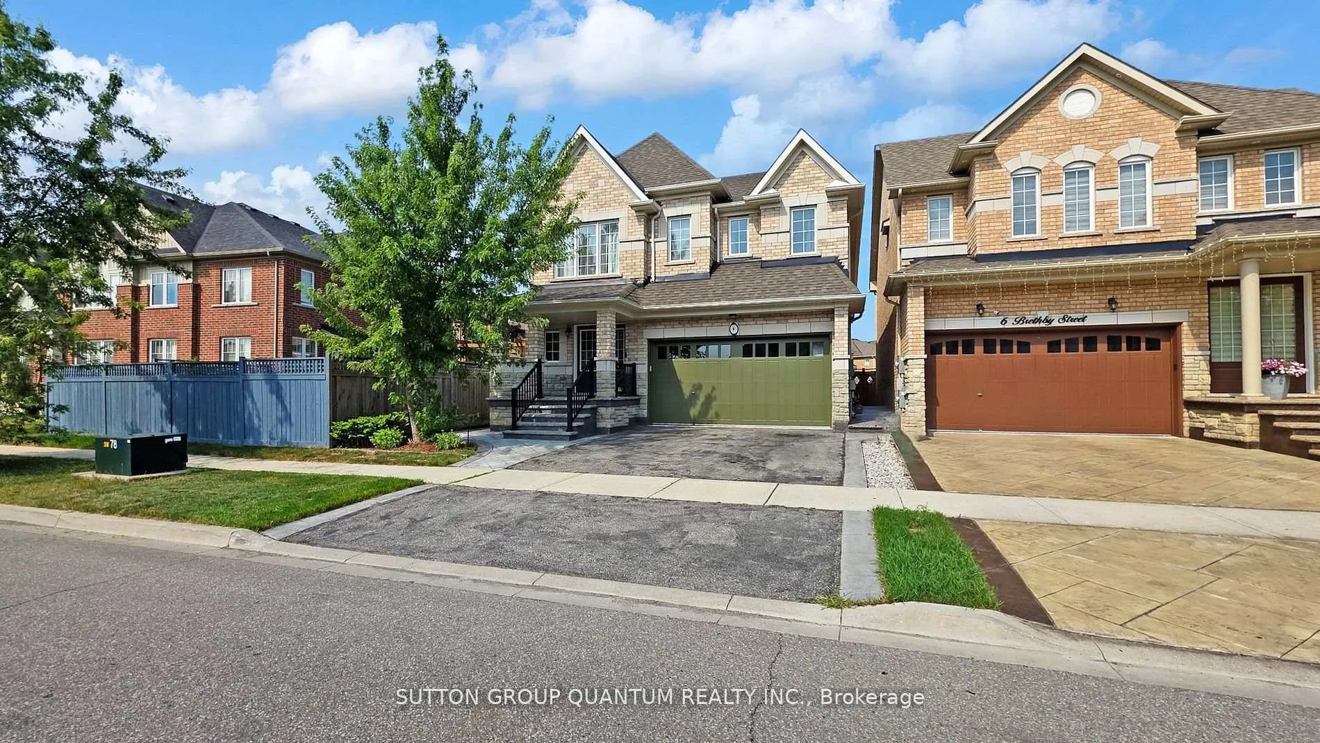 Photo 2 of 4 Brethby Street, Caledon, Rural Caledon — HOMEH
