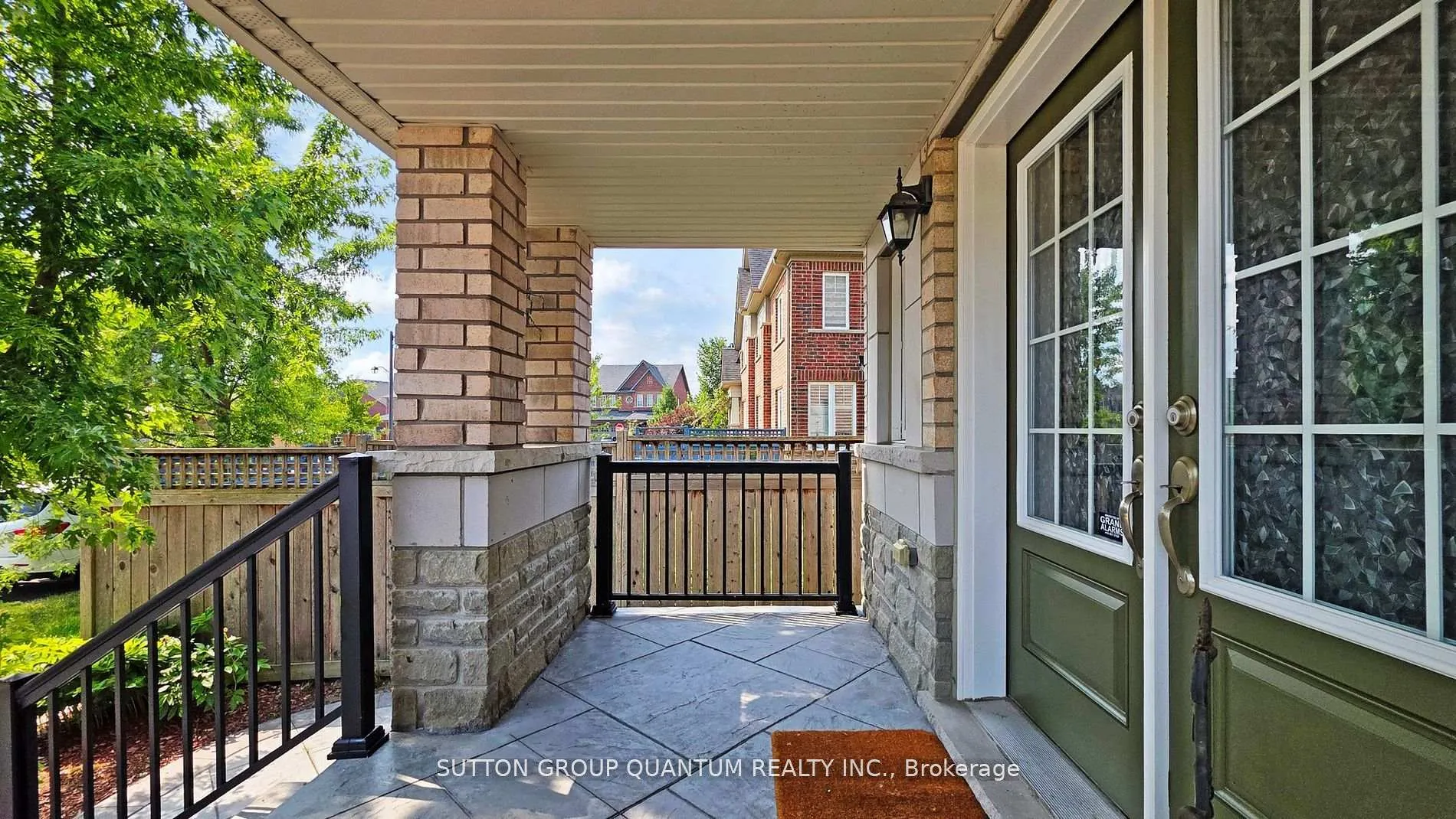 Photo 3 of 4 Brethby Street, Caledon, Rural Caledon — HOMEH