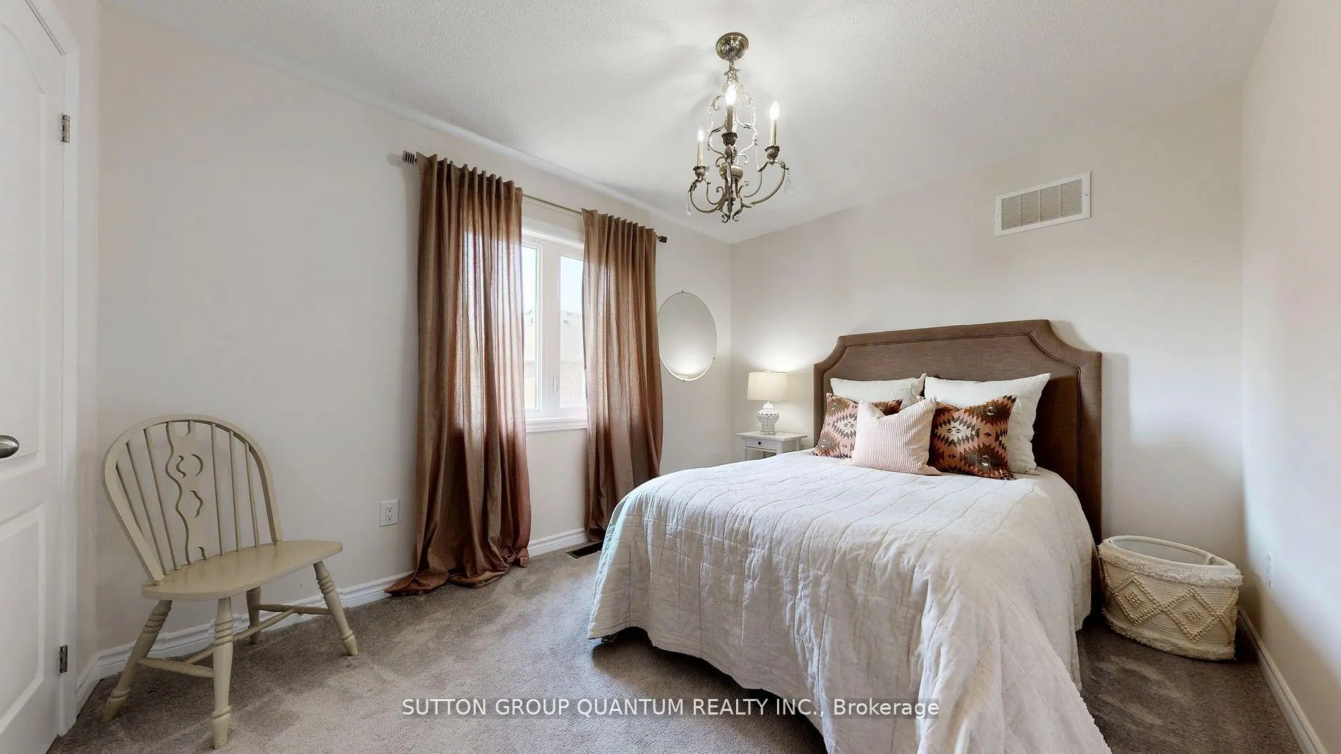 Photo 23 of 4 Brethby Street, Caledon, Rural Caledon — HOMEH