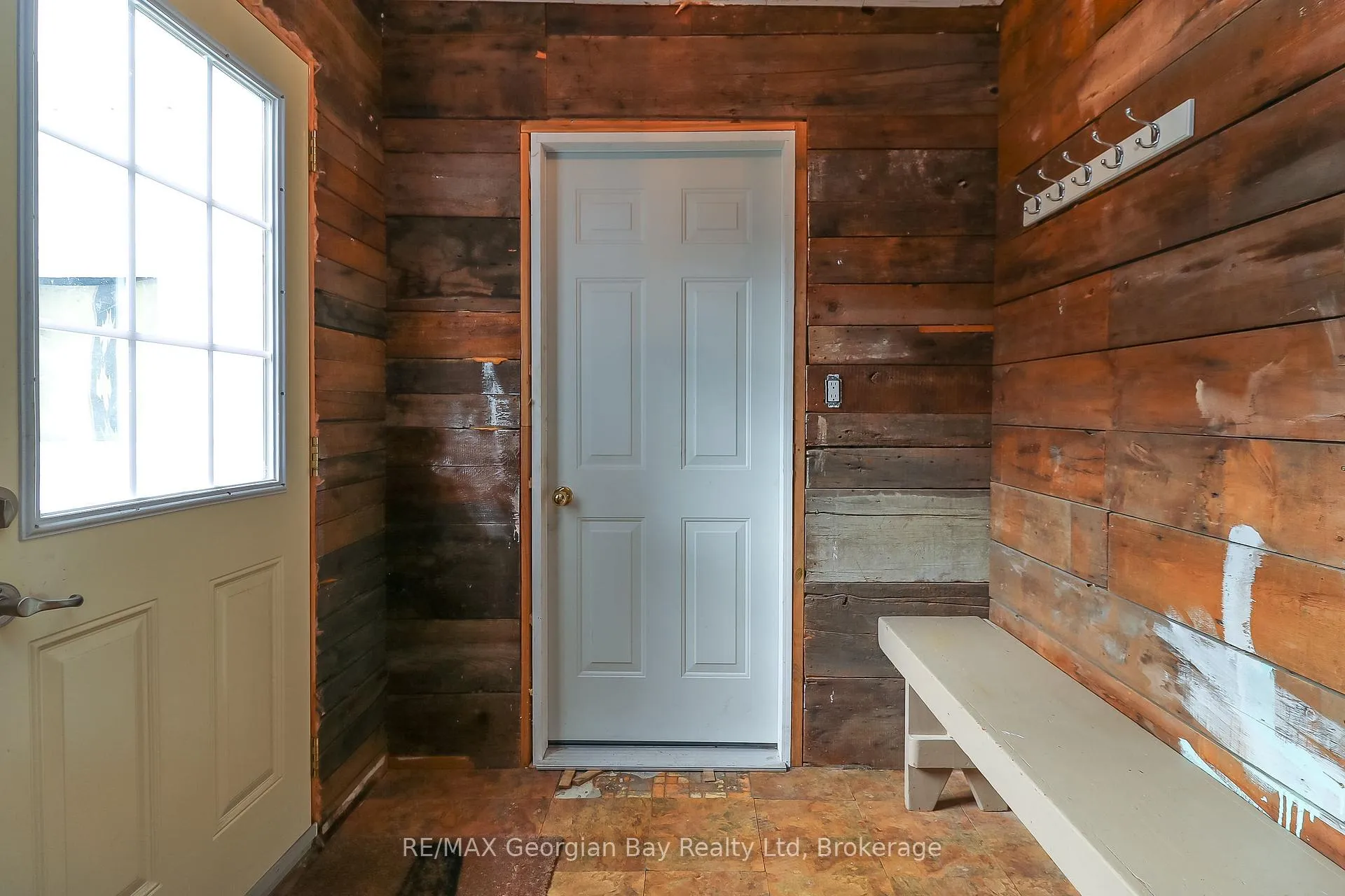 Photo 21 of 456 Queen Street, Midland — HOMEH