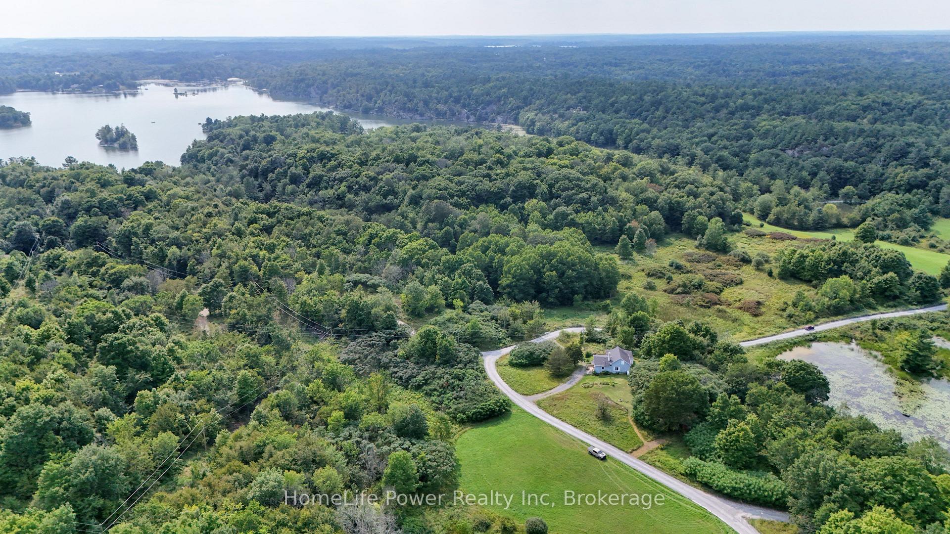 Photo 6 of 61 Osborne Lane, Frontenac, Frontenac South — HOMEH