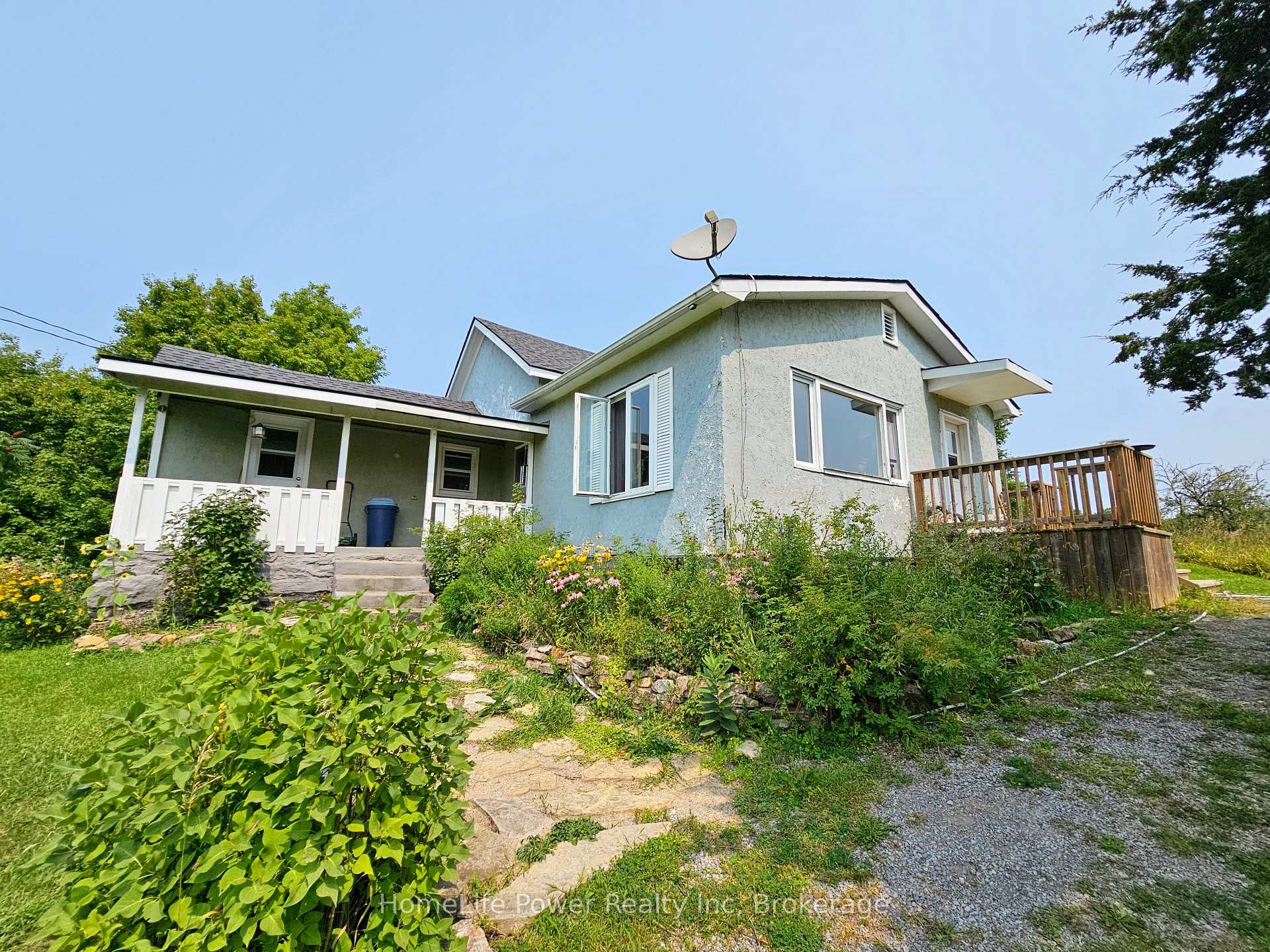 Photo 12 of 61 Osborne Lane, Frontenac, Frontenac South — HOMEH
