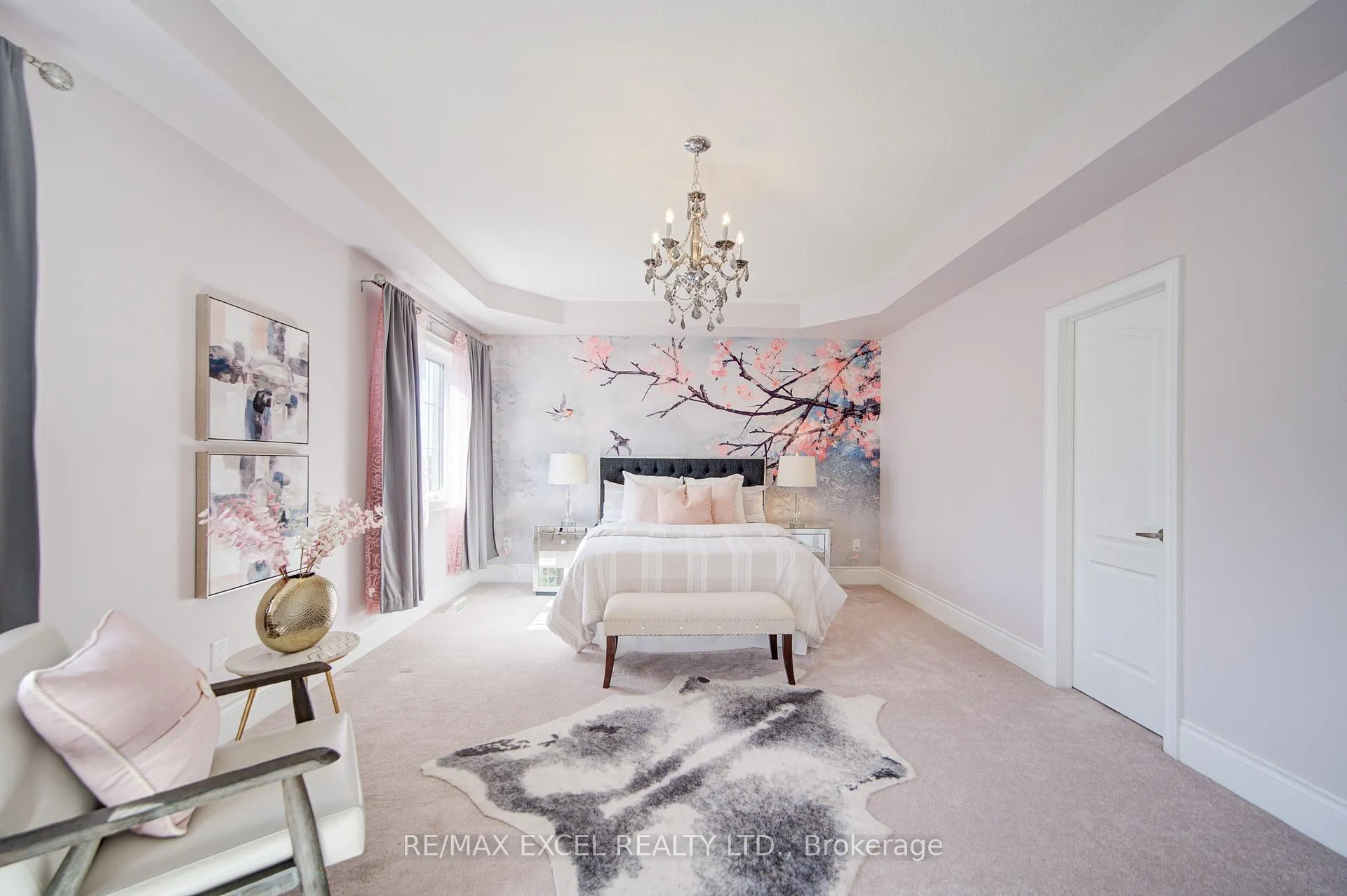 Photo 26 of 46 Bolsby Court, Aurora, Rural Aurora — HOMEH