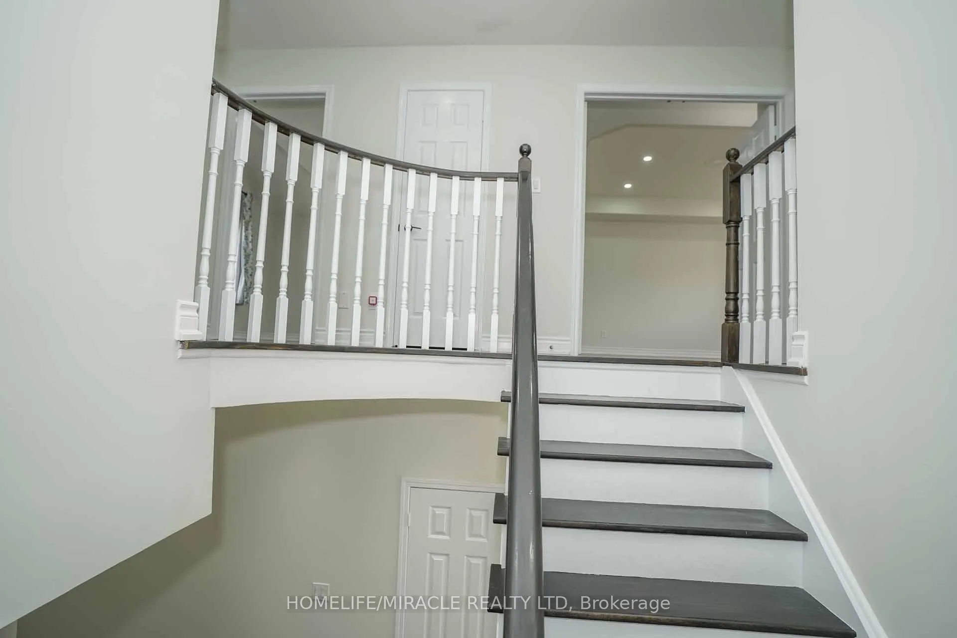 Photo 20 of 20 Cragg Crescent, Ajax, Northwest Ajax — HOMEH
