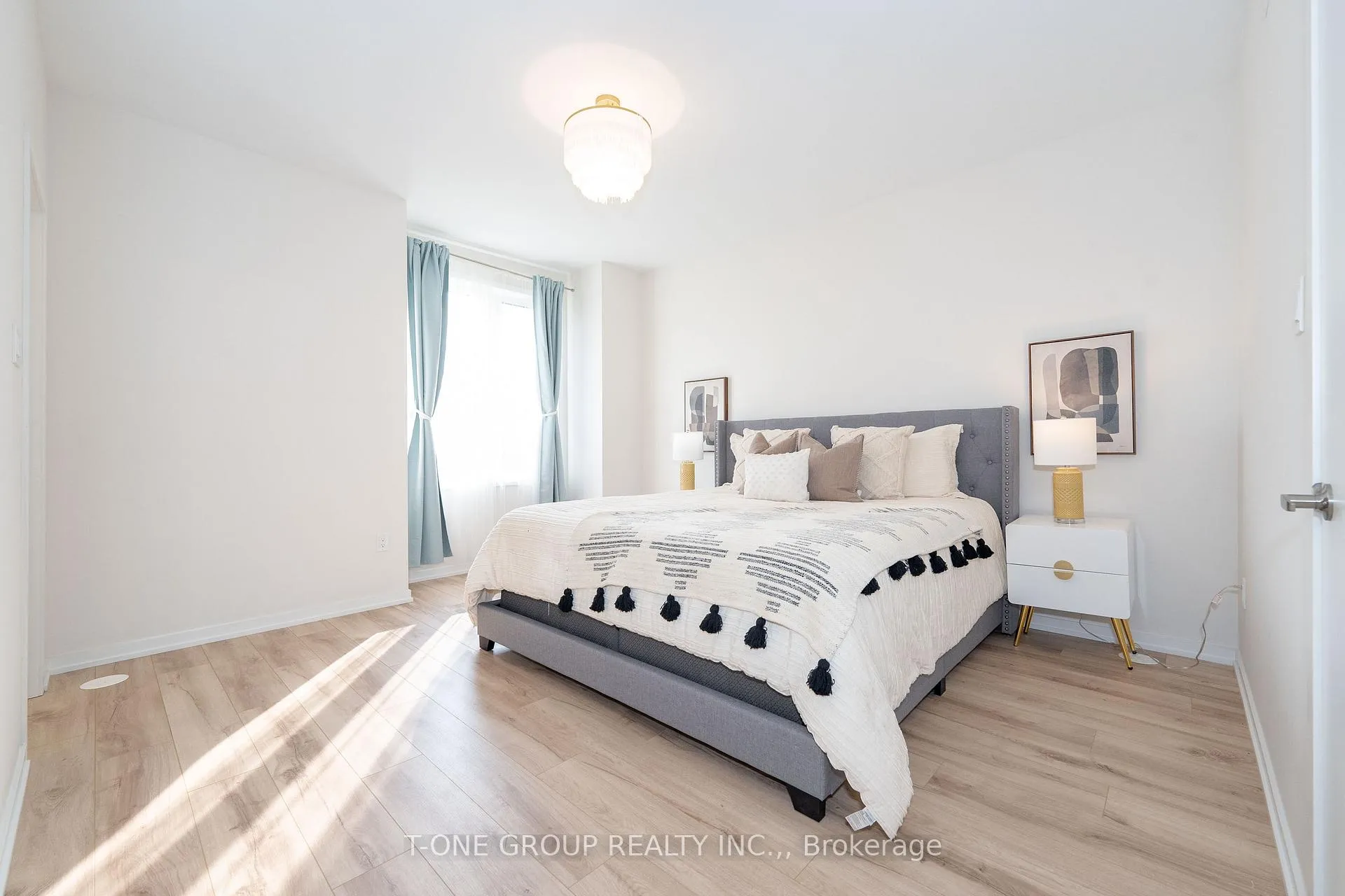 Photo 27 of 21 Rattenbury Road, Vaughan, Patterson — HOMEH