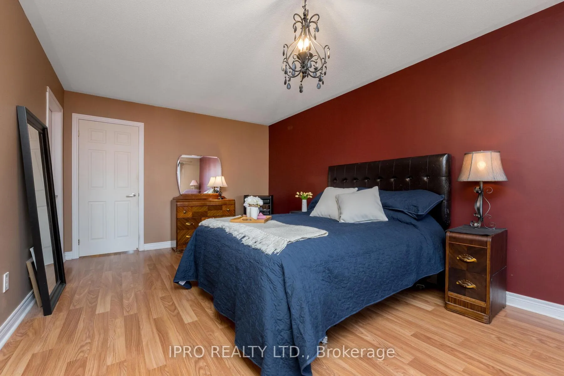 Photo 22 of 26 Neuchatel Avenue, Vaughan, Vellore Village — HOMEH