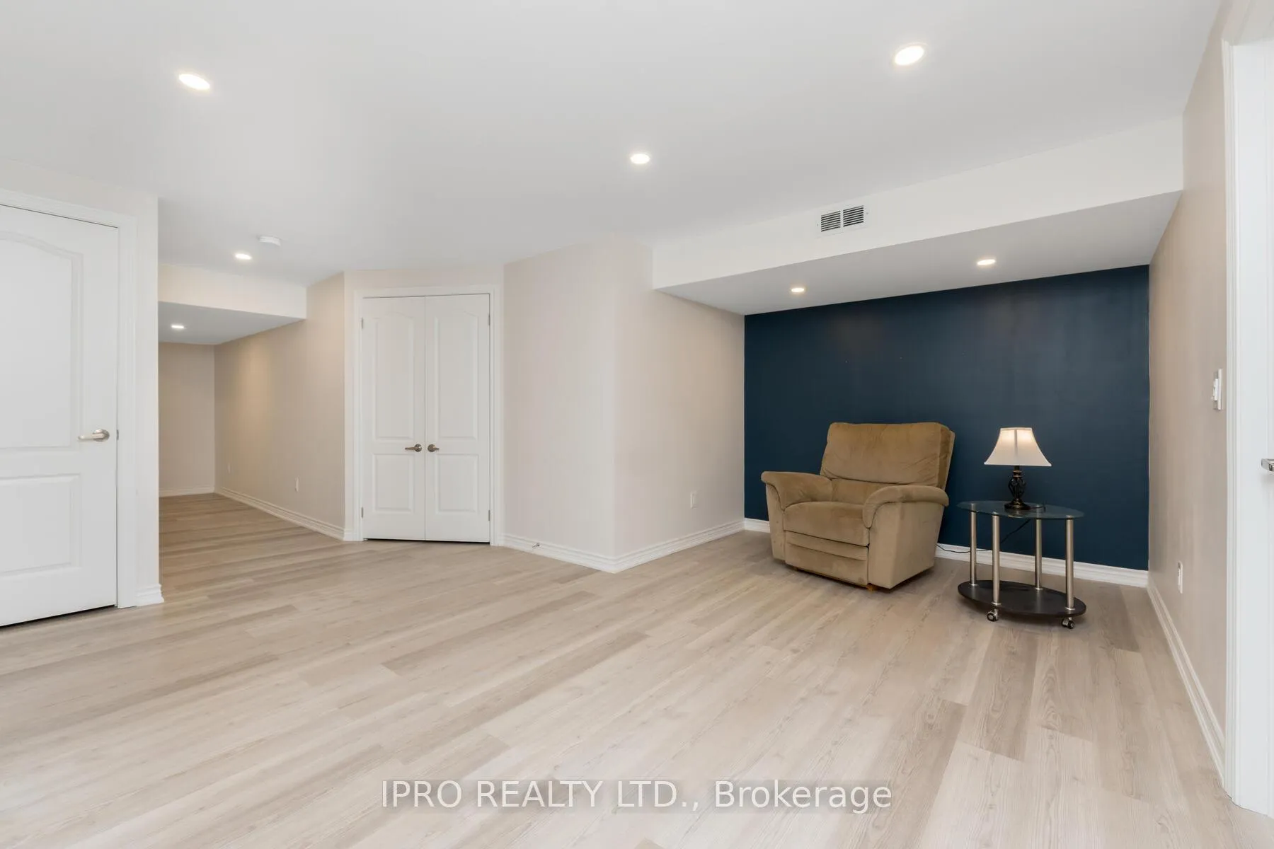 Photo 30 of 26 Neuchatel Avenue, Vaughan, Vellore Village — HOMEH