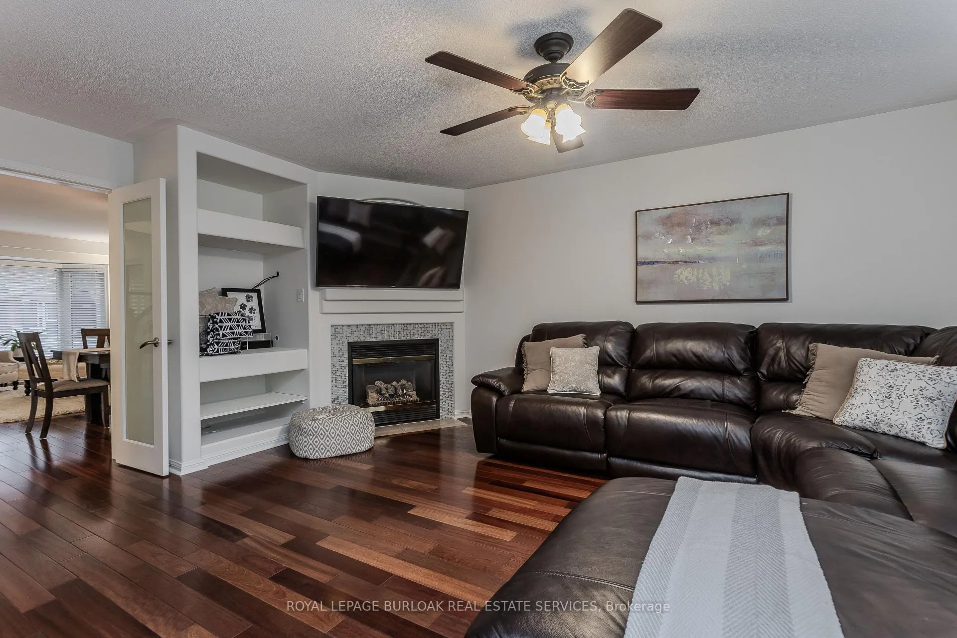 Photo 11 of 2117 Dunmore Avenue, Burlington, Orchard — HOMEH