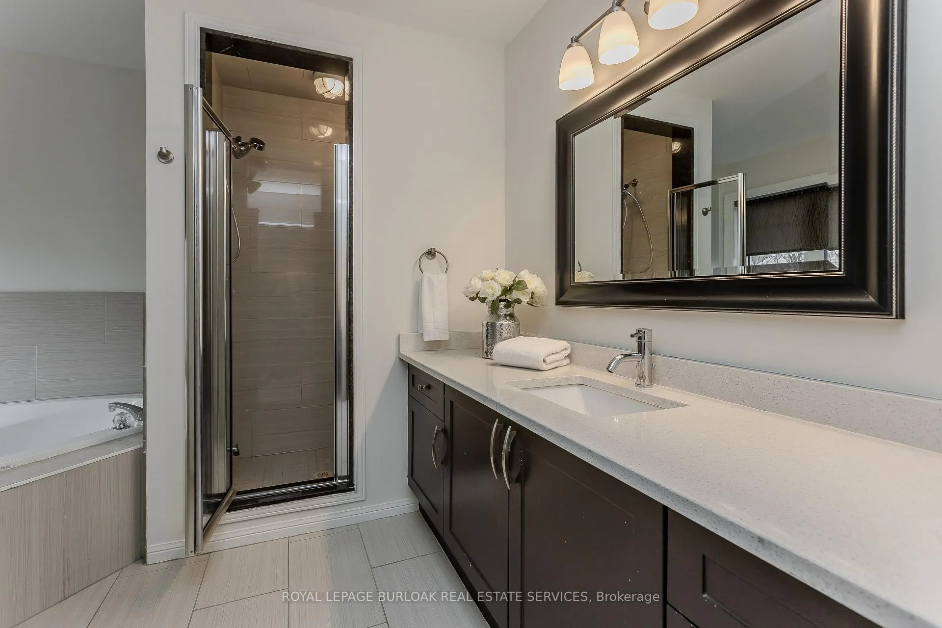 Photo 19 of 2117 Dunmore Avenue, Burlington, Orchard — HOMEH