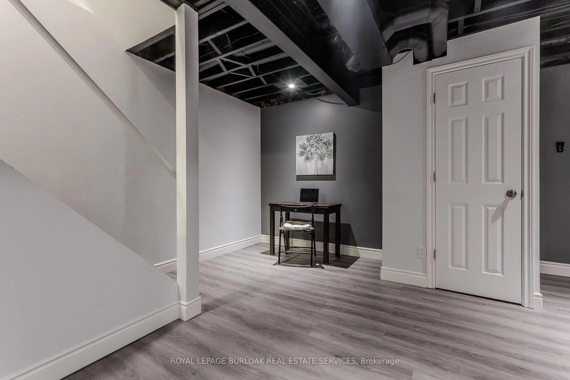 Photo 25 of 2117 Dunmore Avenue, Burlington, Orchard — HOMEH