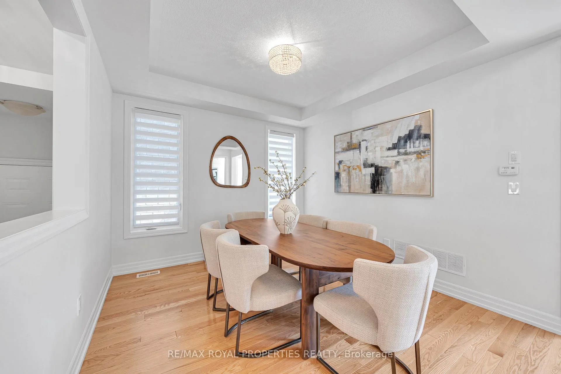 Photo 8 of 9 Micklefield Avenue, Whitby, Williamsburg — HOMEH