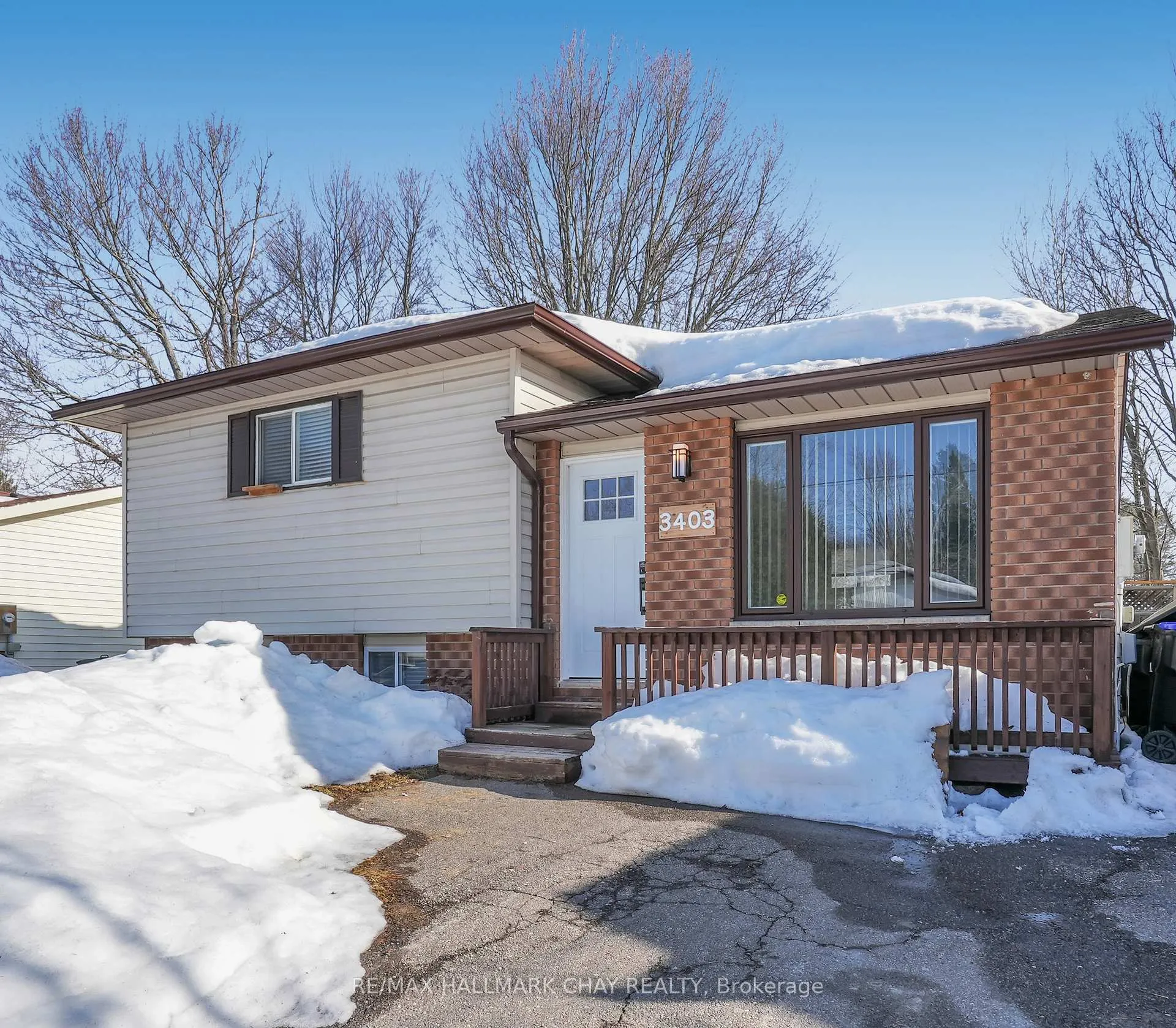 Photo 1 of 3403 Coronation Avenue, Severn, West Shore — HOMEH