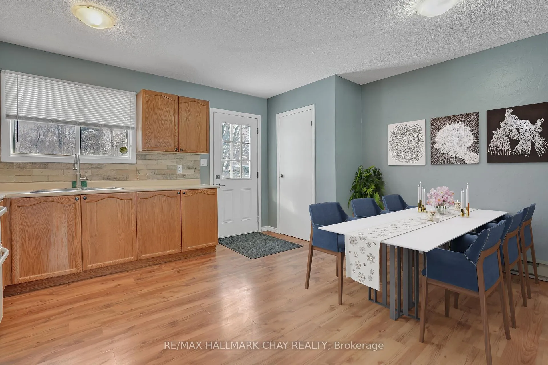 Photo 5 of 3403 Coronation Avenue, Severn, West Shore — HOMEH