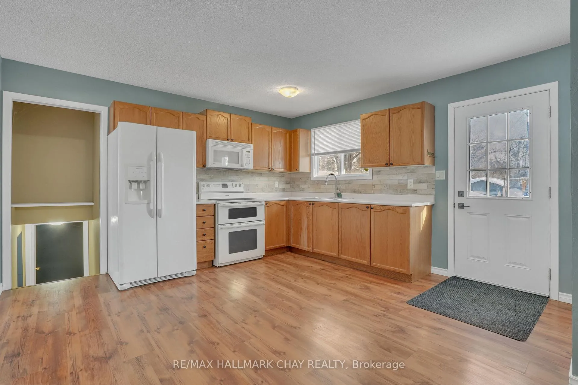 Photo 6 of 3403 Coronation Avenue, Severn, West Shore — HOMEH