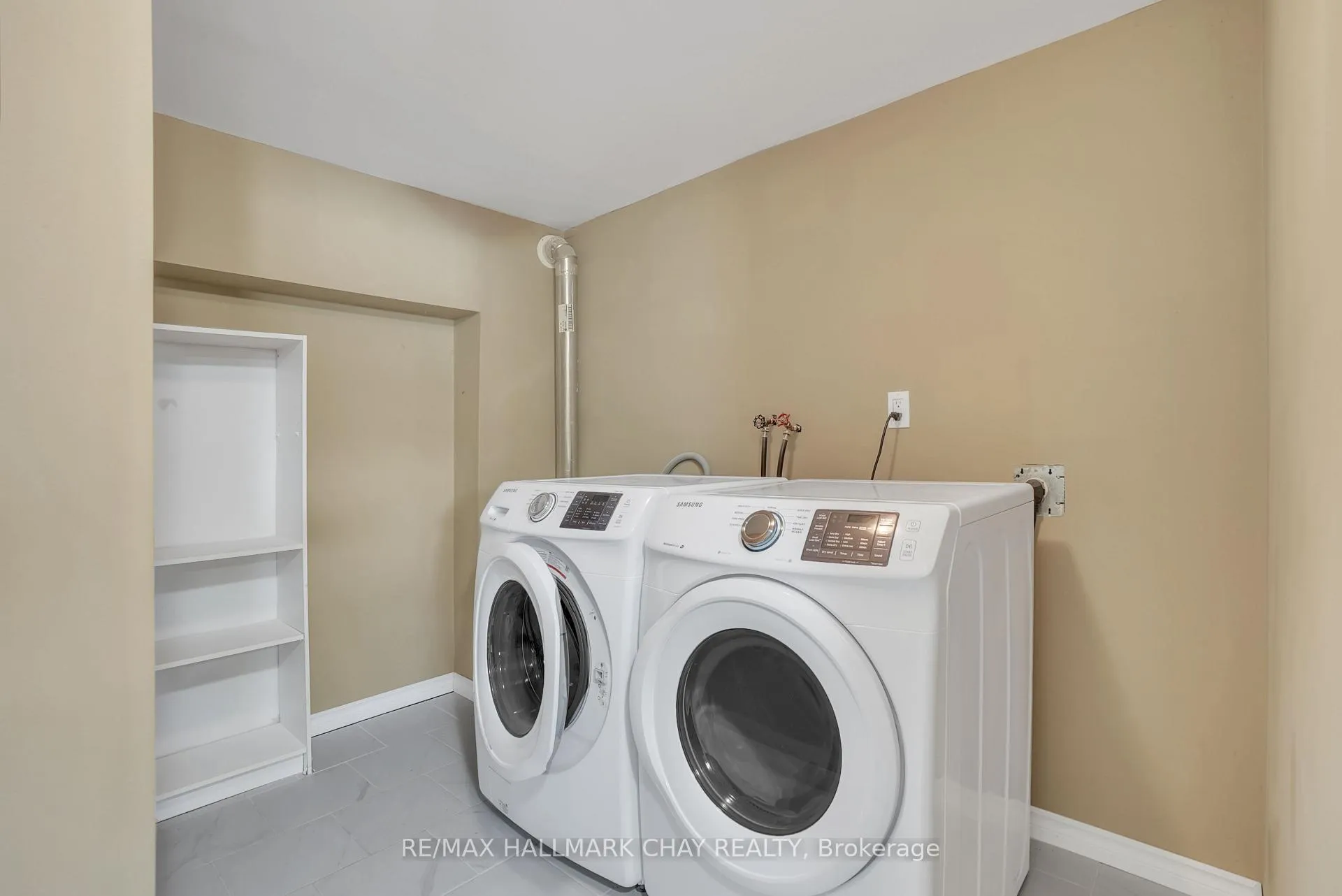 Photo 14 of 3403 Coronation Avenue, Severn, West Shore — HOMEH