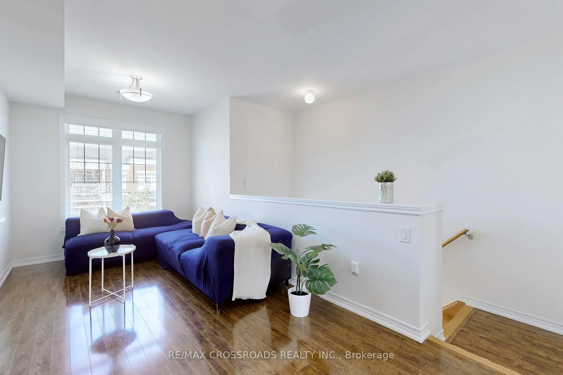 Photo 5 of 7 Gadani Drive, Markham, Greensborough — HOMEH