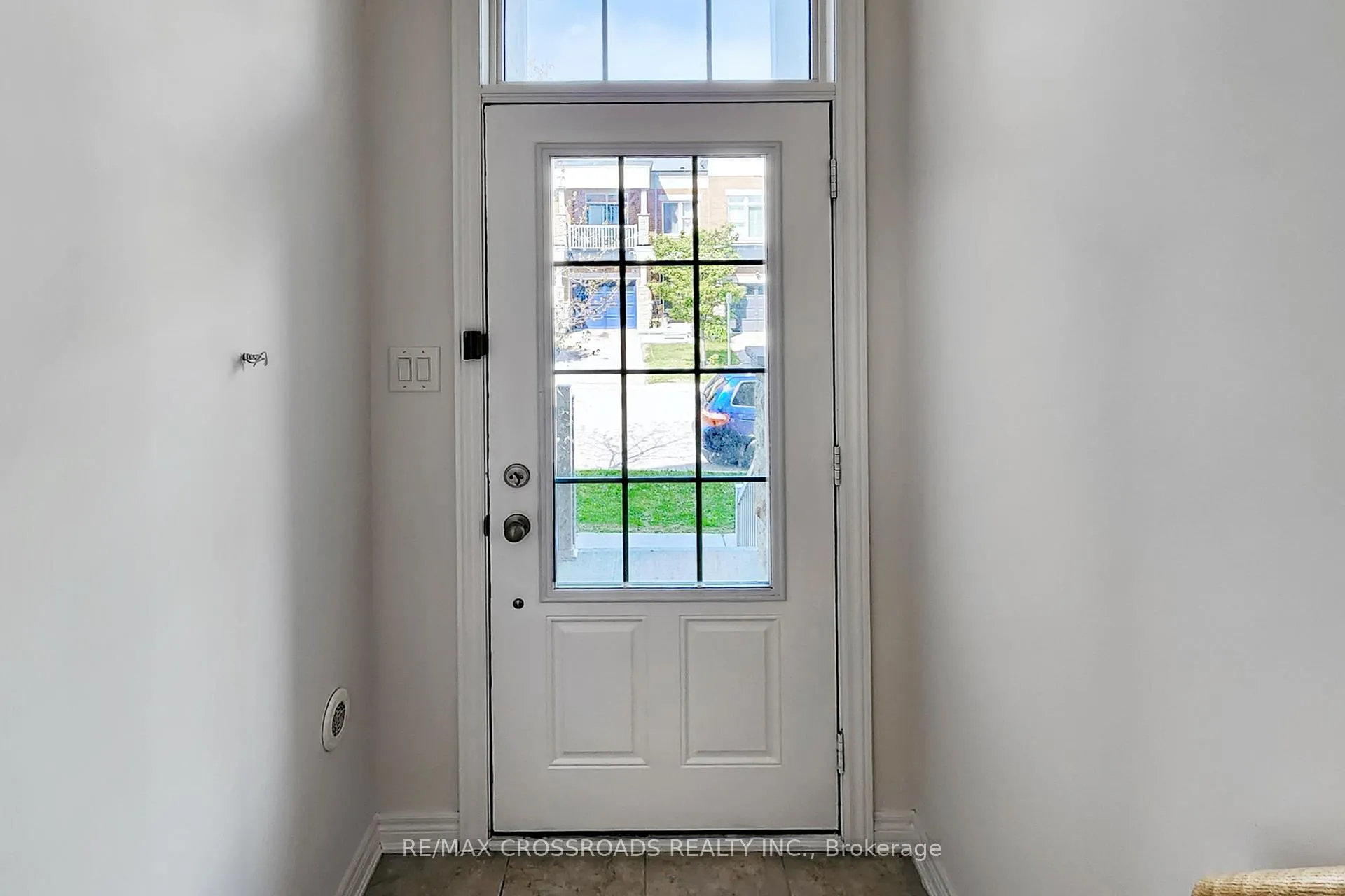 Photo 18 of 7 Gadani Drive, Markham, Greensborough — HOMEH