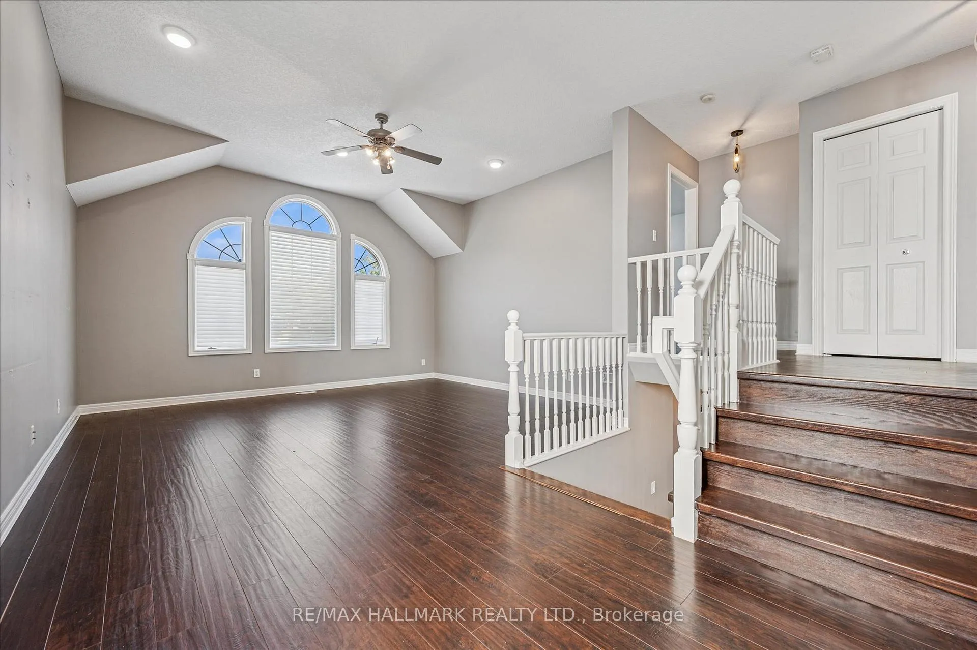 Photo 14 of 503 Brigantine Drive, Waterloo — HOMEH