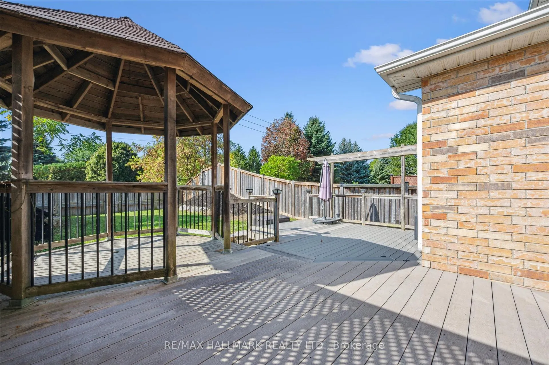 Photo 28 of 503 Brigantine Drive, Waterloo — HOMEH