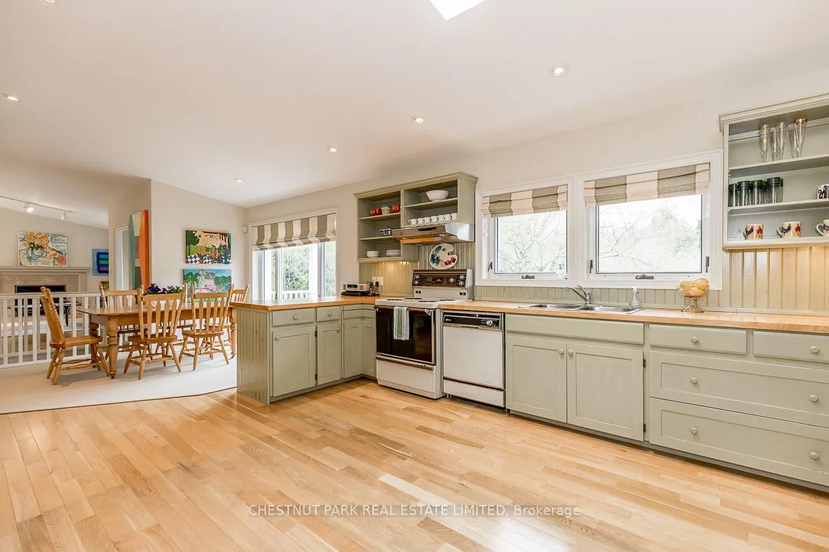 Photo 12 of 16249 Shaws Creek Road, Caledon, Rural Caledon — HOMEH