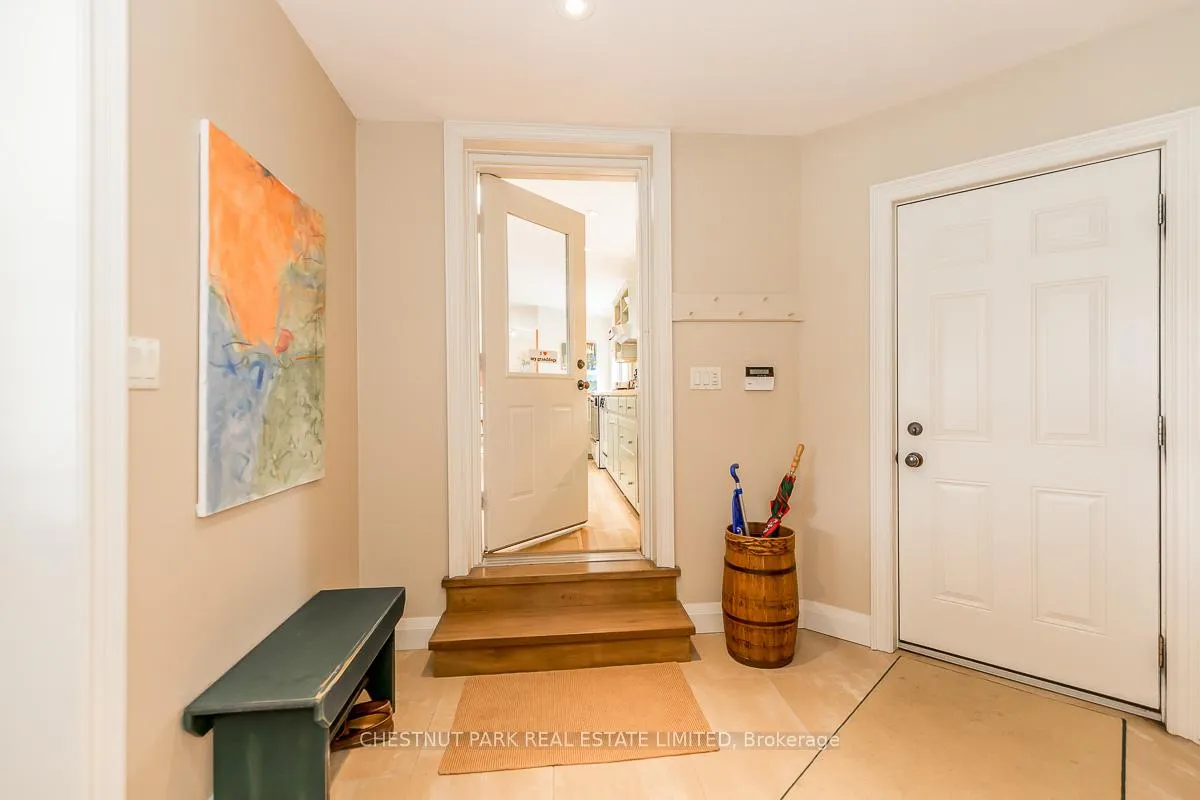 Photo 16 of 16249 Shaws Creek Road, Caledon, Rural Caledon — HOMEH