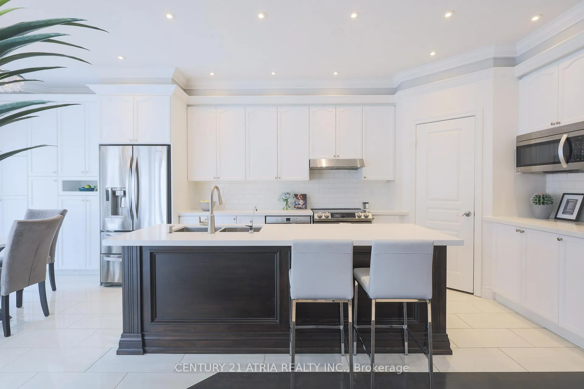 Photo 13 of 18 Clover Street, Markham, Greensborough — HOMEH