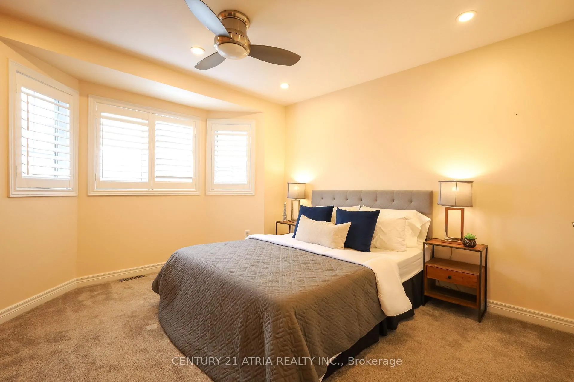 Photo 33 of 18 Clover Street, Markham, Greensborough — HOMEH